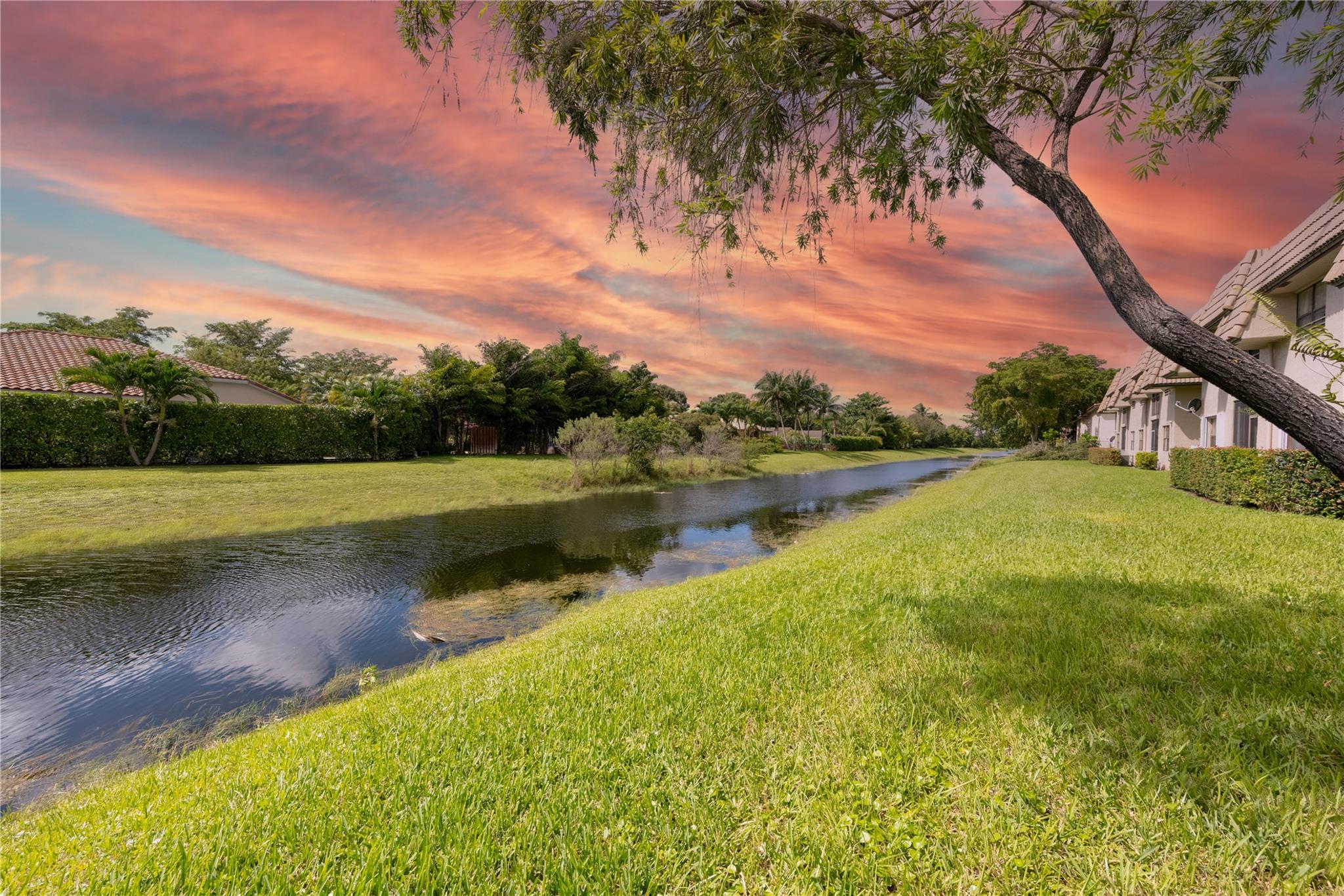 10710 Royal Palm Boulevard 2-2, Coral Springs, FL 33065