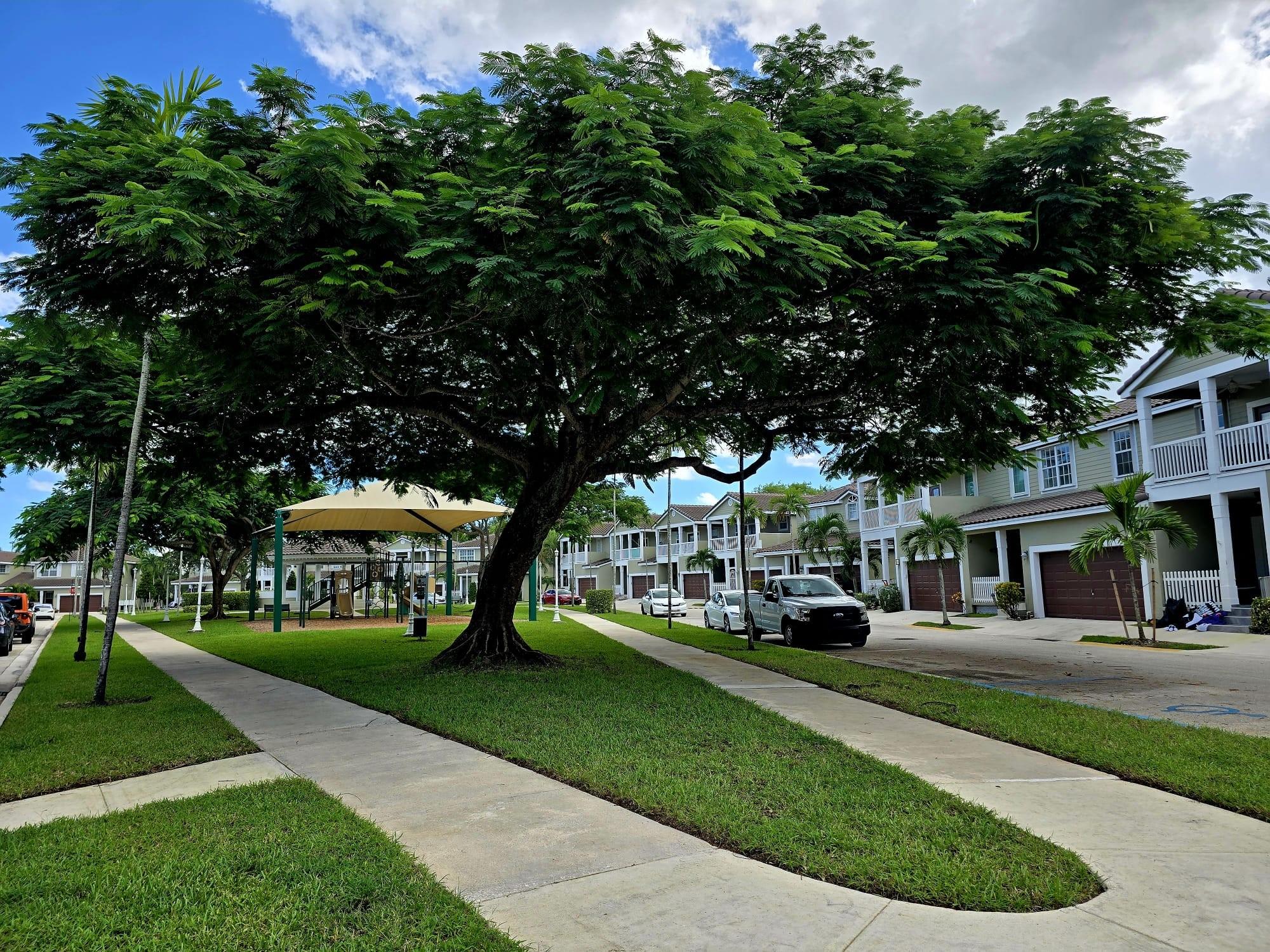 10589 NW 56th Place, Coral Springs, FL 33076