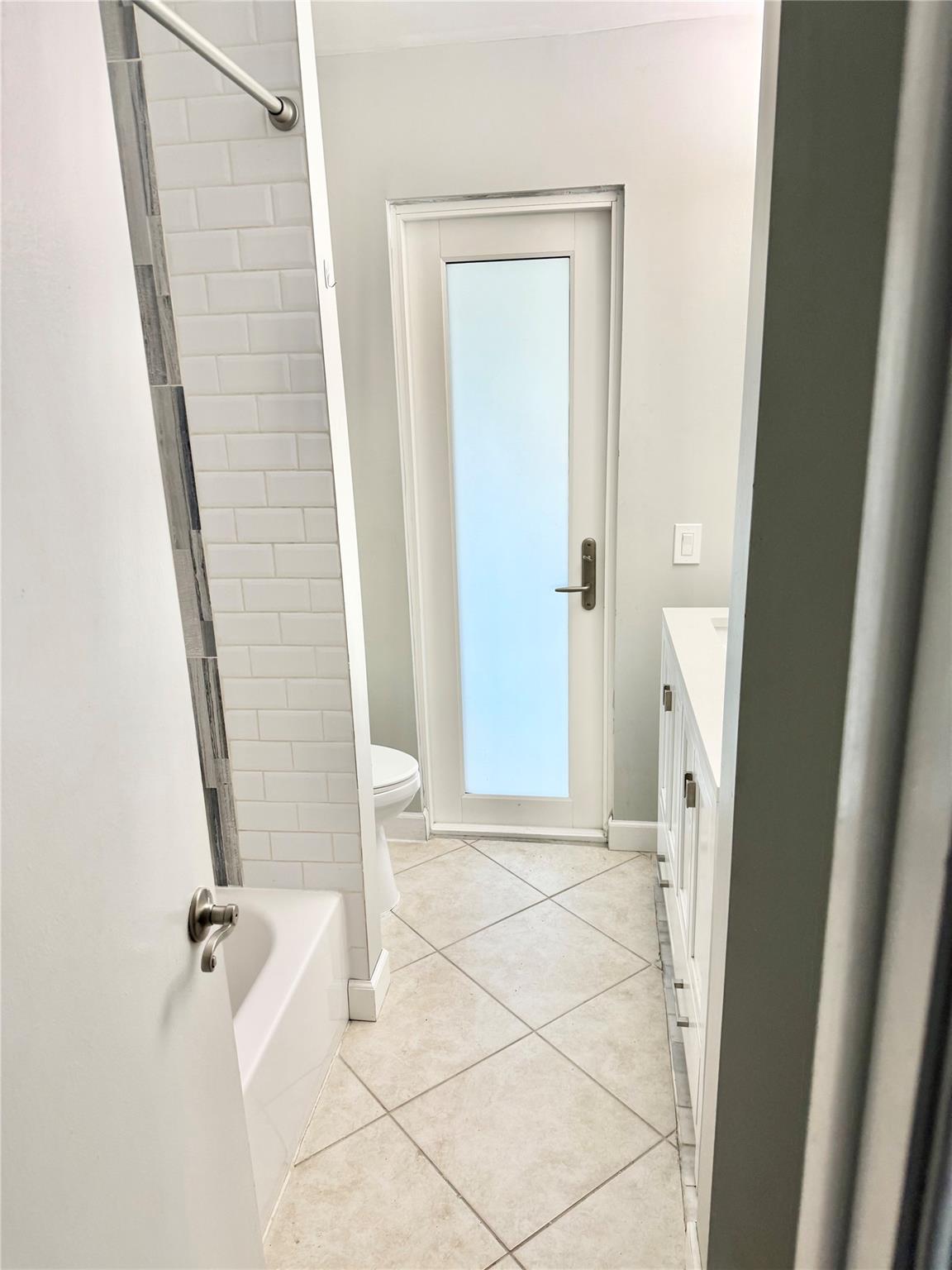 9850 NW 25th Court, Coral Springs, FL 33065