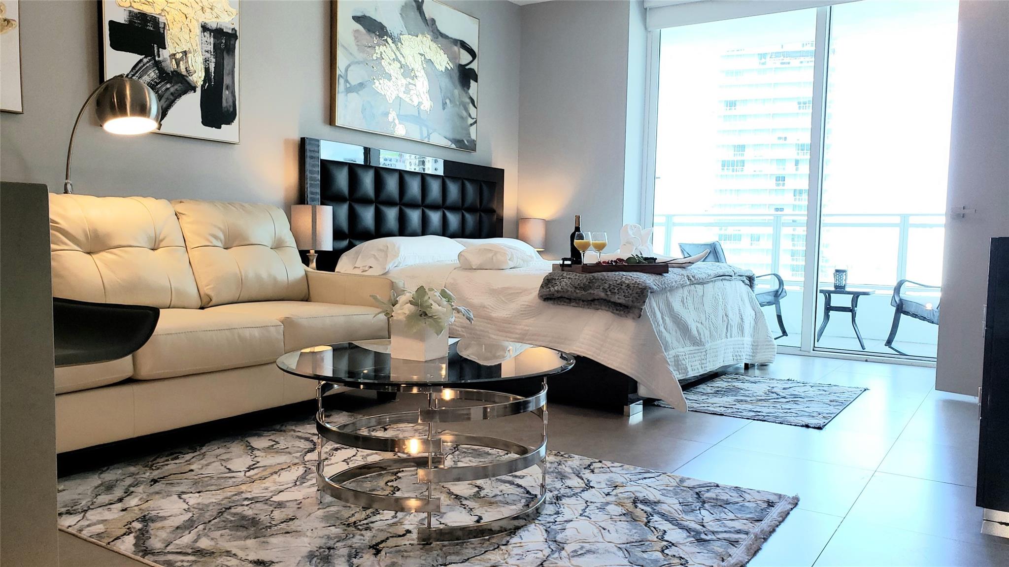 1080 Brickell Avenue 2105, Miami, FL 33131