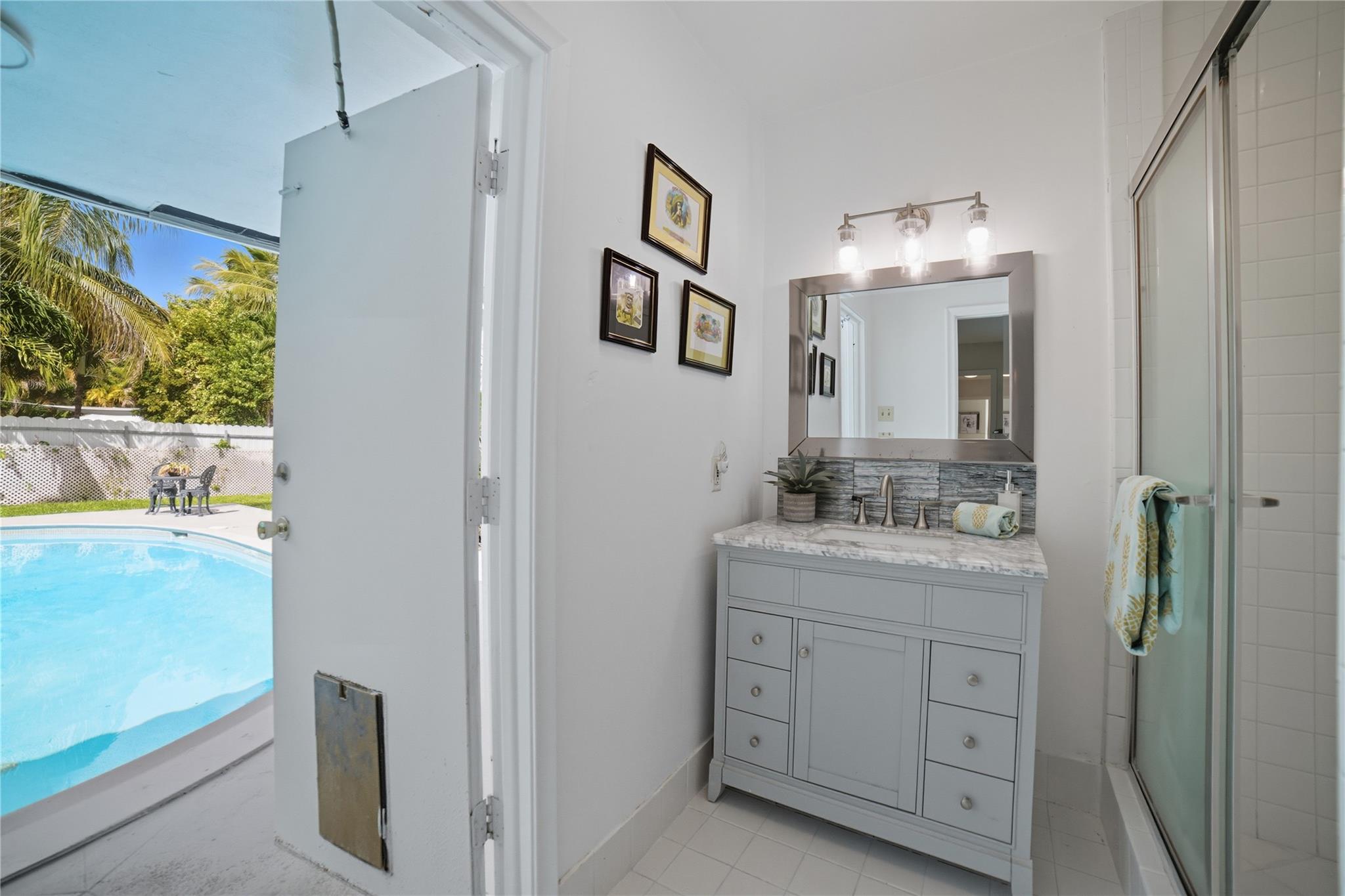 7505 NW 40th Place, Coral Springs, FL 33065