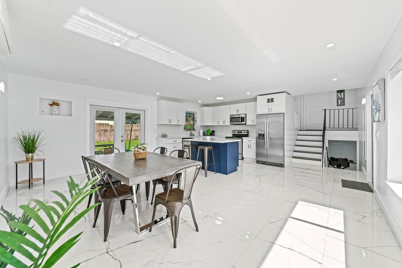 1215 NE 200th Street, Miami, FL 33179