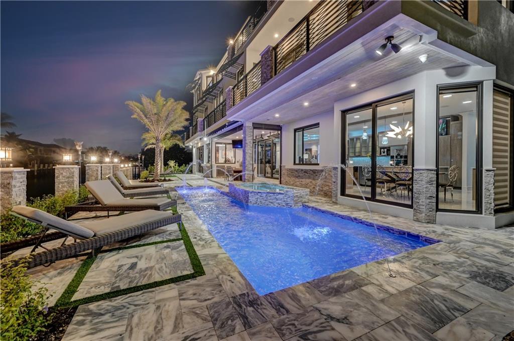 2900 NE 8 Avenue, Boca Raton, FL 33431