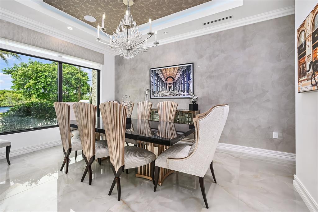 2900 NE 8 Avenue, Boca Raton, FL 33431