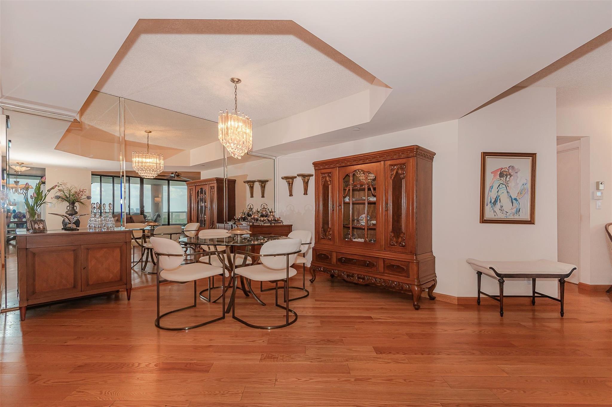 Photo for 3598 Yacht Club Drive, 1402, Miami, FL 33180 - Listing #FX-10491144 3598 Yacht Club Drive, 1402, Miami, FL 33180