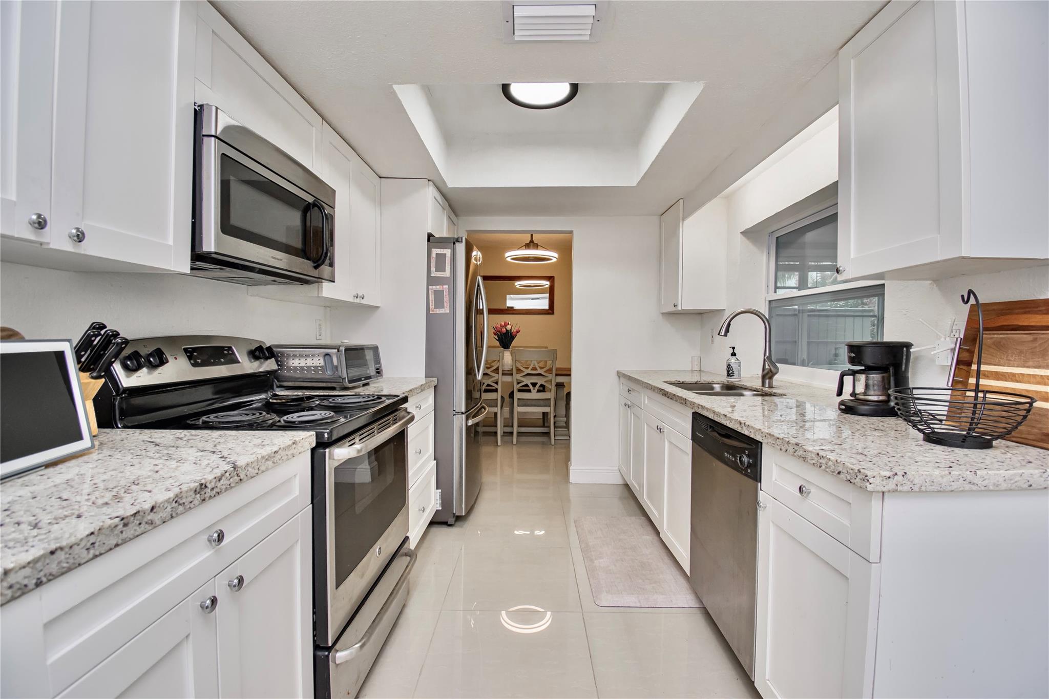 Beautifully updated kitchen