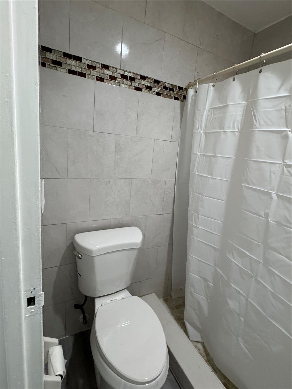 2960 Riverside Drive 312, Coral Springs, FL 33065