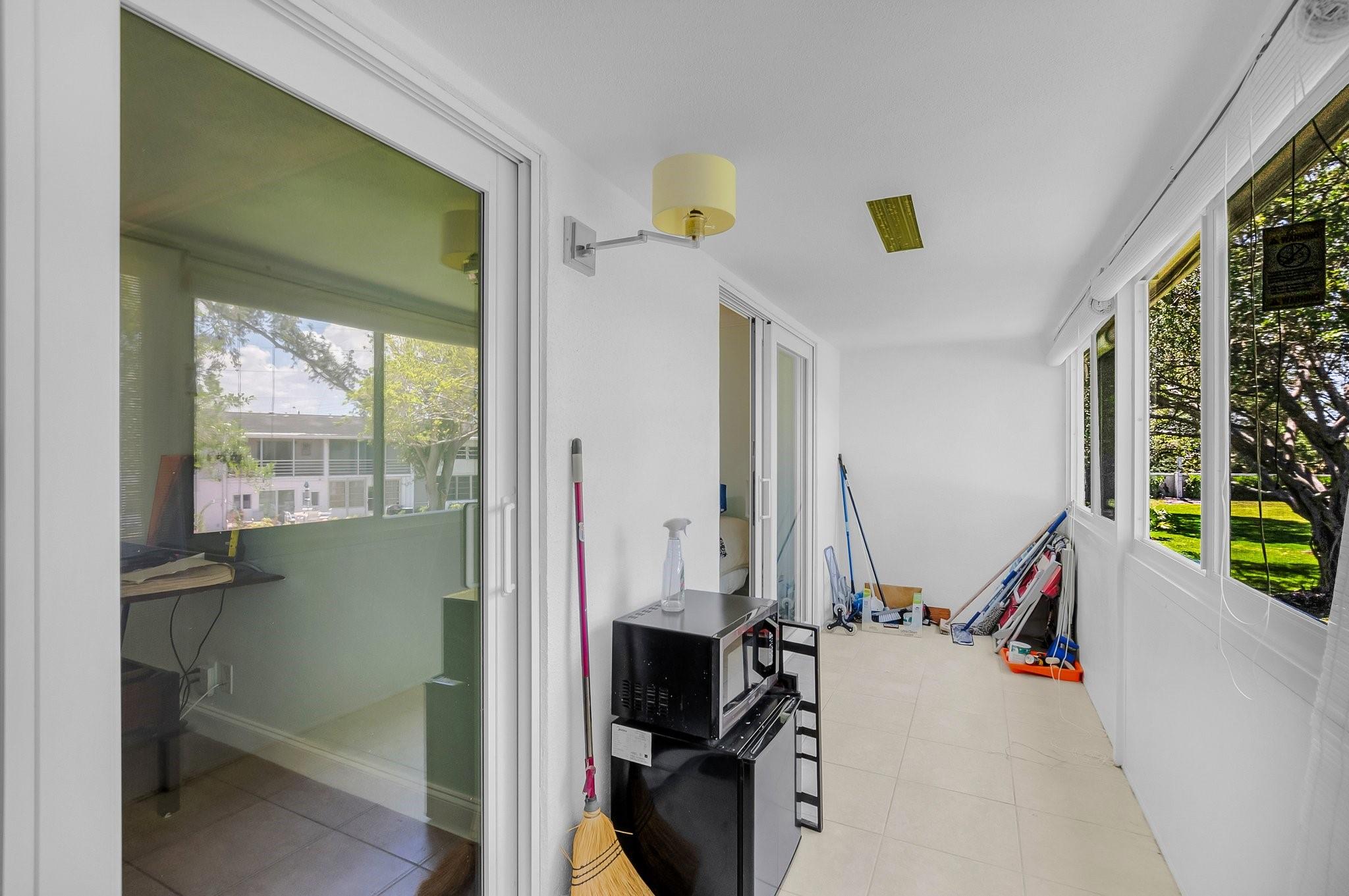 Photo for 327 Farnham P, 327, Deerfield Beach, FL 33442 - Listing #FX-10506185 327 Farnham P, 327, Deerfield Beach, FL 33442