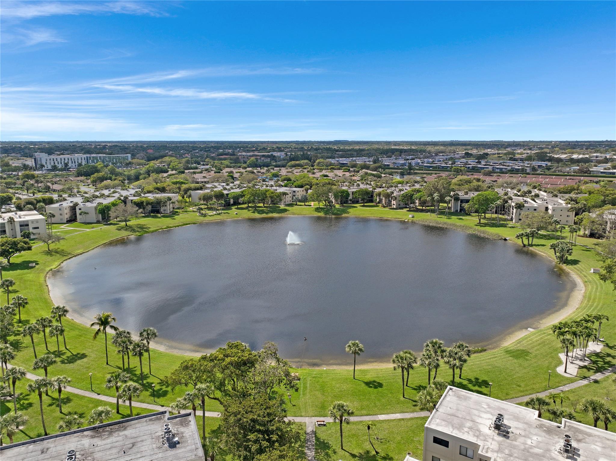 Photo for 5100 Las Verdes Circle, 114, Delray Beach, FL 33484 - Listing #FX-10509010 5100 Las Verdes Circle, 114, Delray Beach, FL 33484