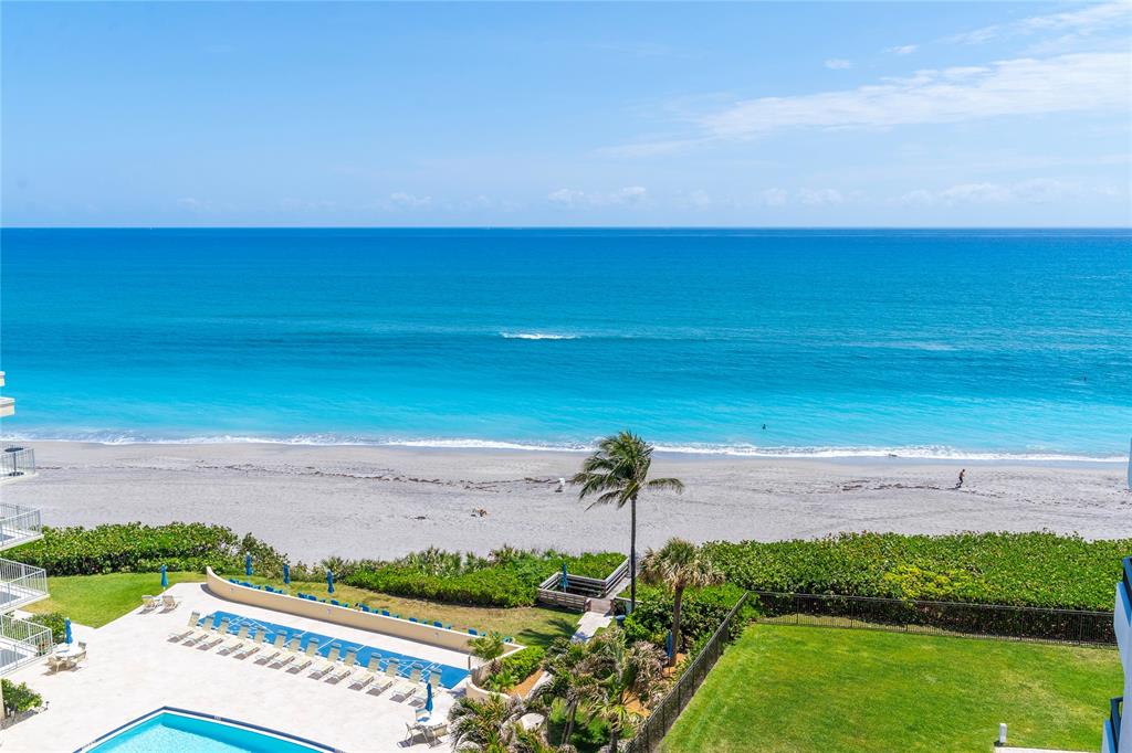 Photo for 600 Ocean Drive, 8D, Juno Beach, FL 33408 - Listing #FX-10422430 600 Ocean Drive, 8D, Juno Beach, FL 33408