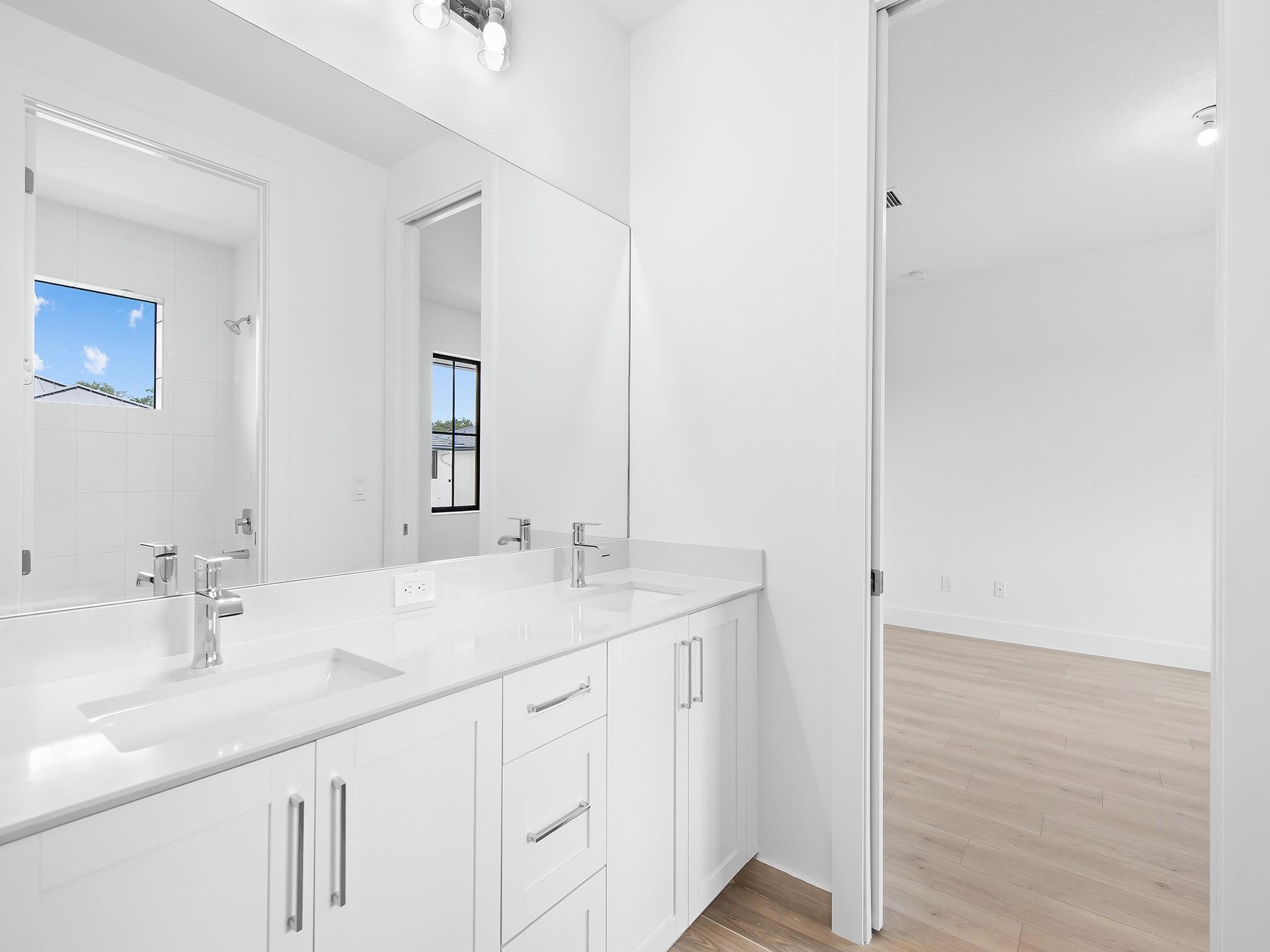 Photo for 1429 SW 23rd Court, Fort Lauderdale, FL 33315 - Listing #FX-10501339 1429 SW 23rd Court, Fort Lauderdale, FL 33315