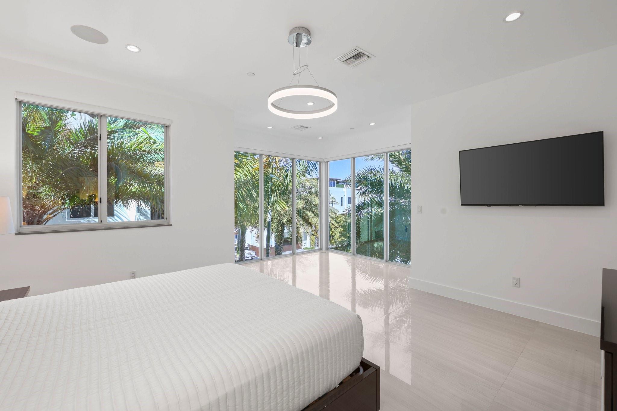 Room in primary bedroom for seating area