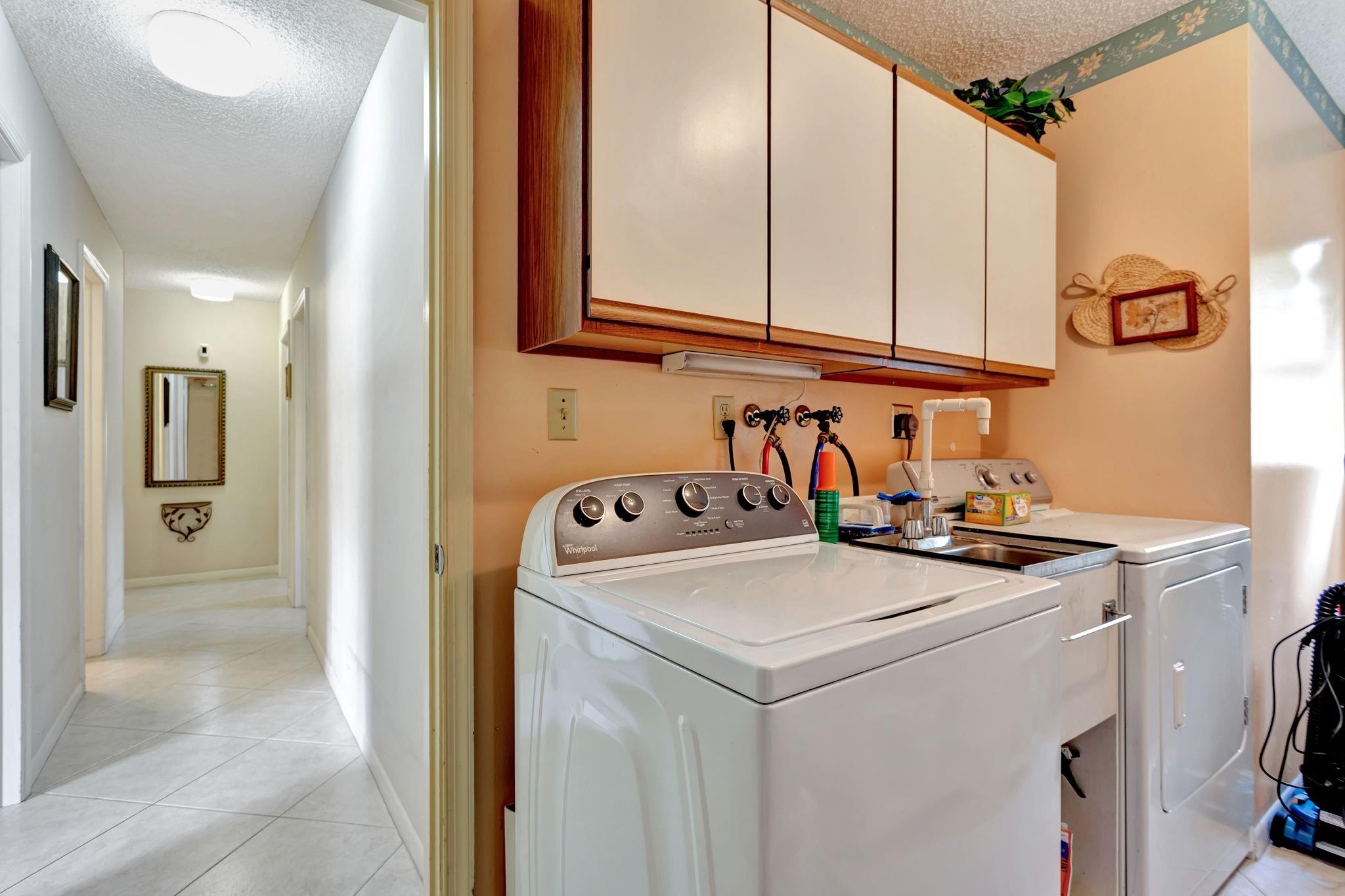 10072 Ramblewood Drive, Coral Springs, FL 33071