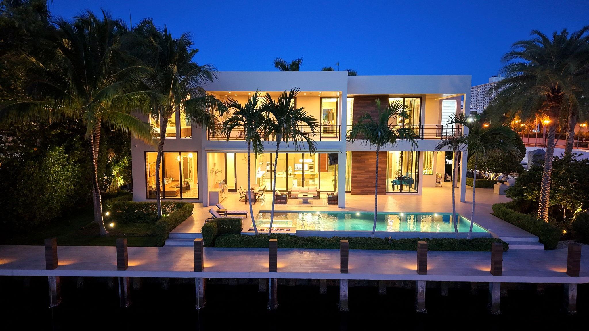 1 Royal Palm Drive, Fort Lauderdale, FL 33301