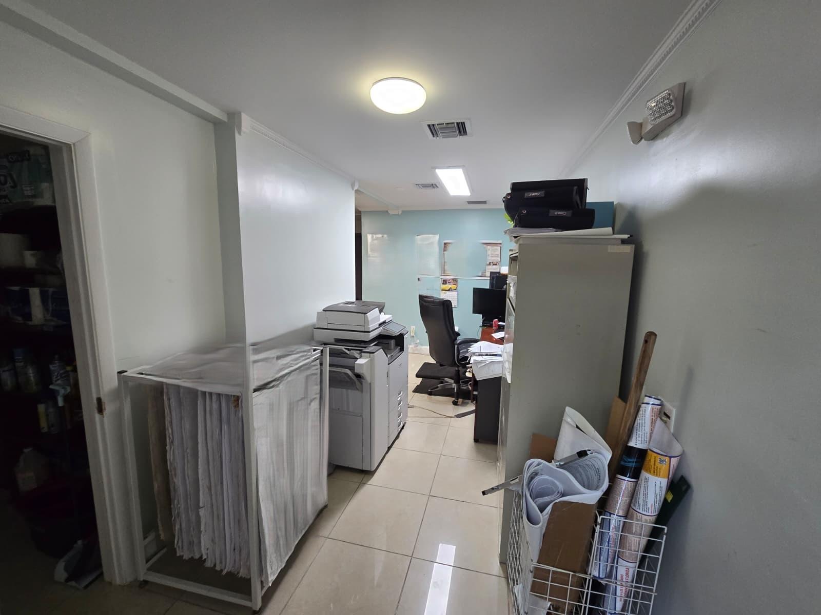 3660 NW 126th Avenue 6 & 7, Coral Springs, FL 33065