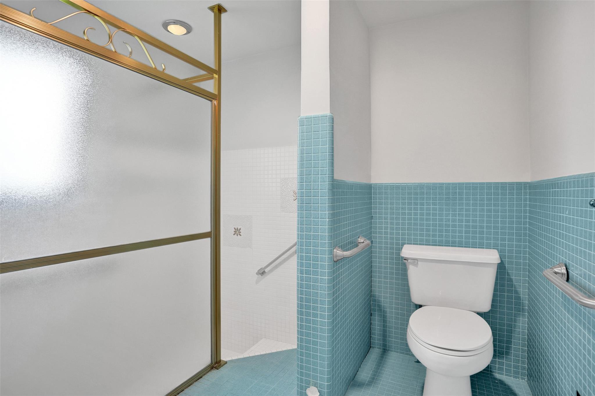 Photo for 2210 NE 61st Court, Fort Lauderdale, FL 33308 - Listing #FX-10526165 2210 NE 61st Court, Fort Lauderdale, FL 33308
