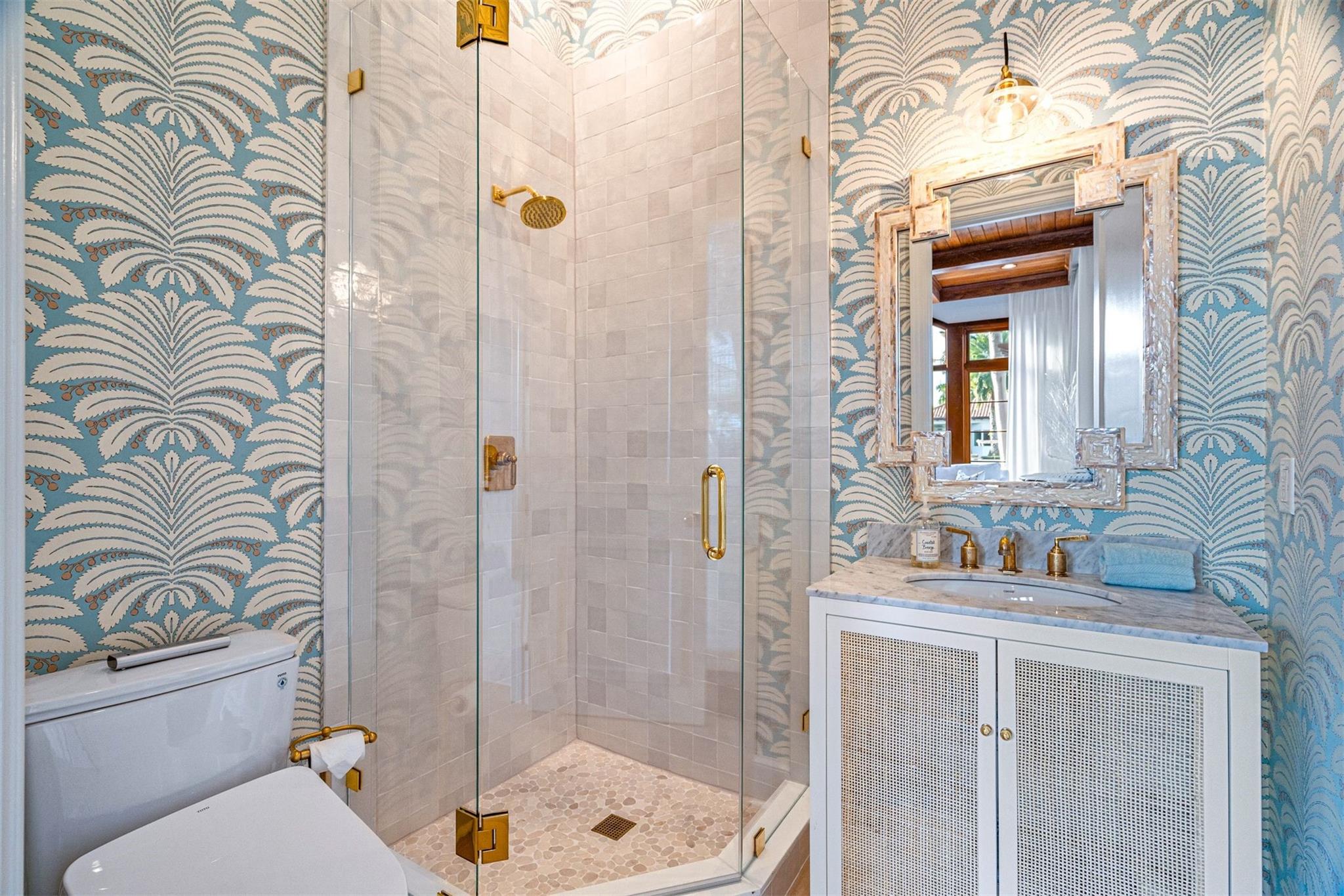 2530 Laguna Drive, Fort Lauderdale, FL 33316