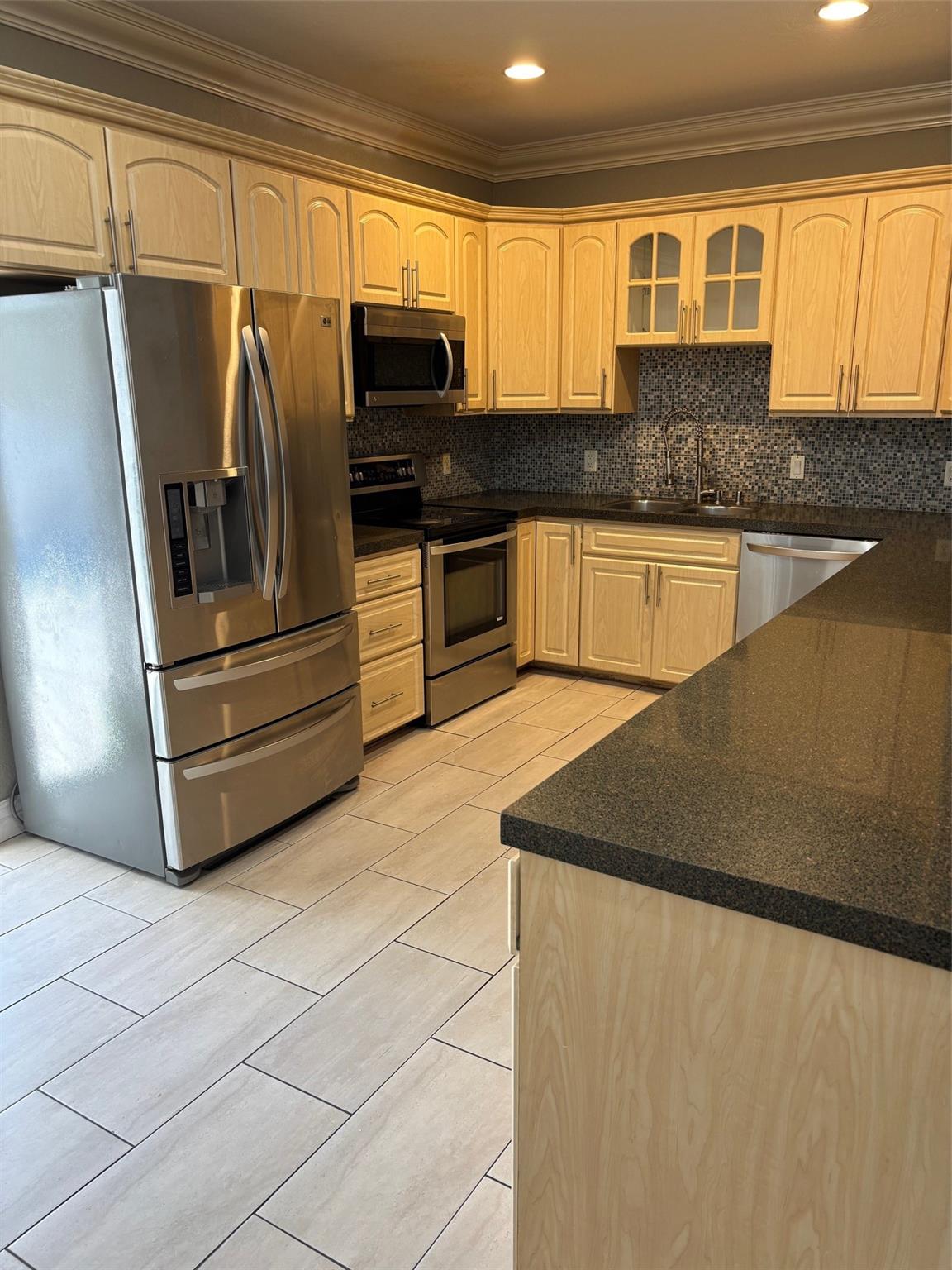 8798 NW 35th Street, Coral Springs, FL 33065