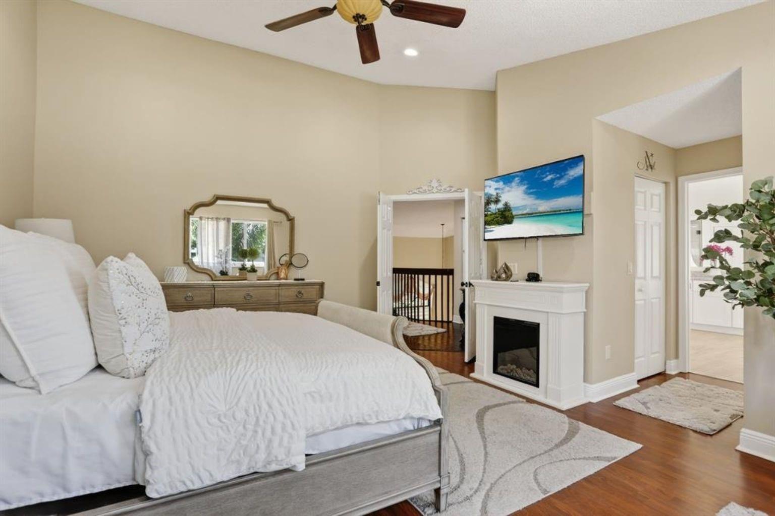 5340 NW 103rd Way, Coral Springs, FL 33076