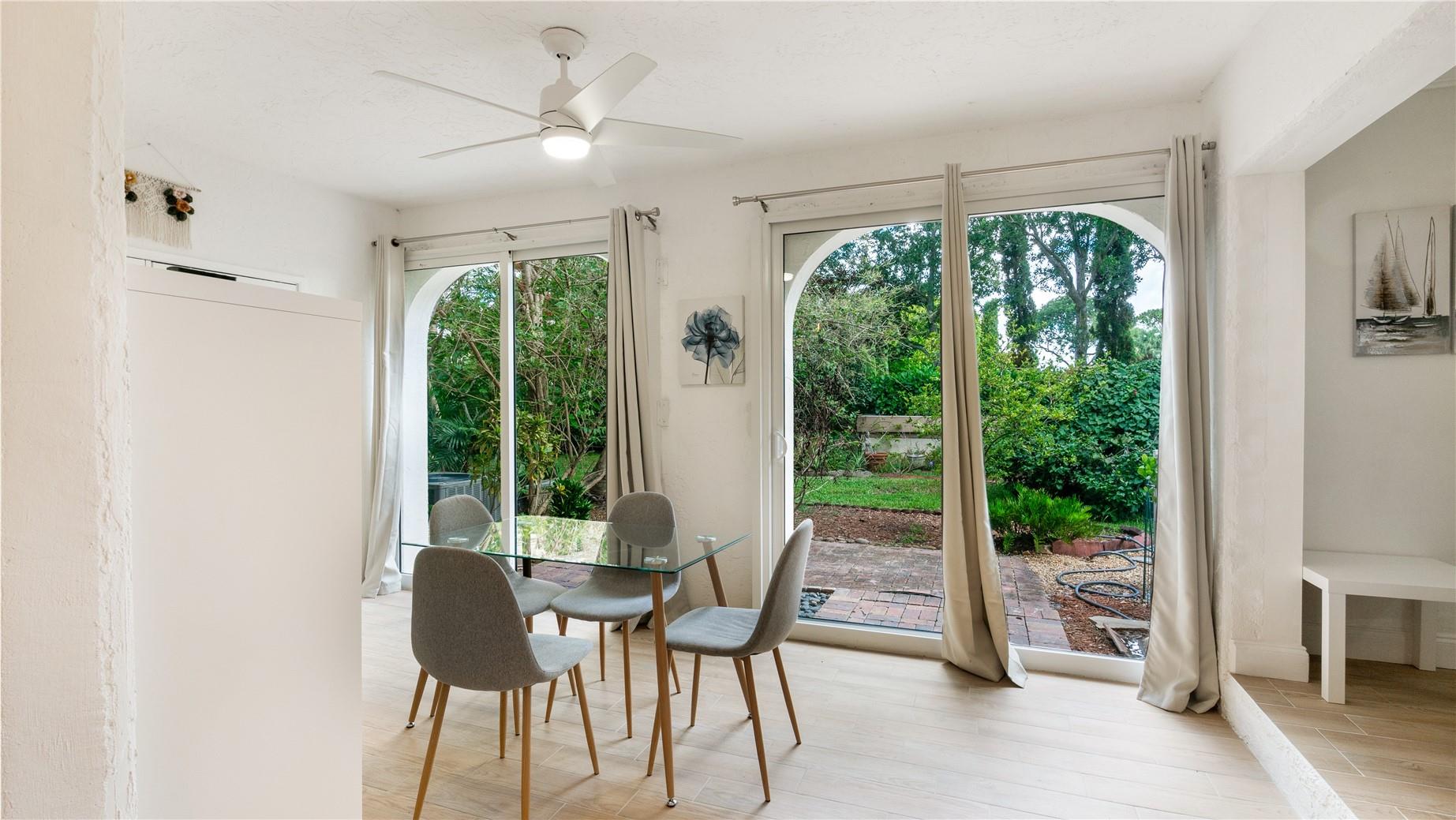 6525 Via Regina 0100, Boca Raton, FL 33433