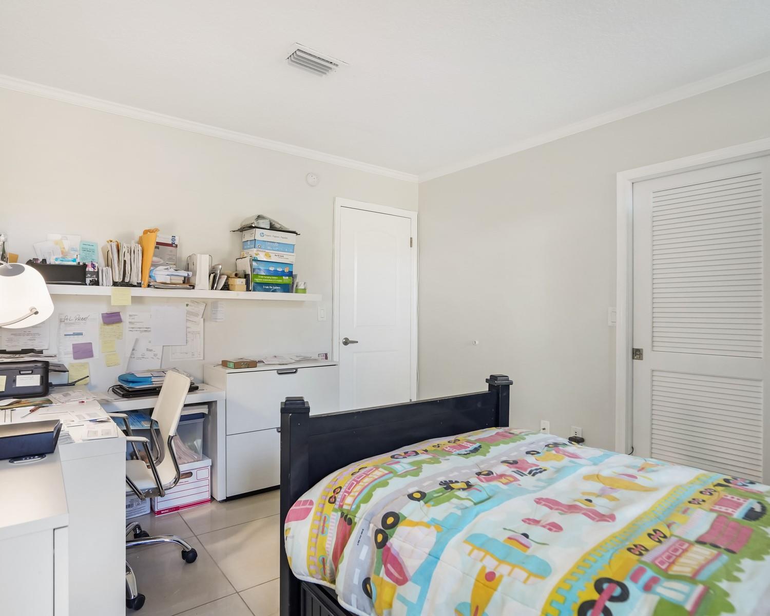 906 NW 83rd Drive, Coral Springs, FL 33071