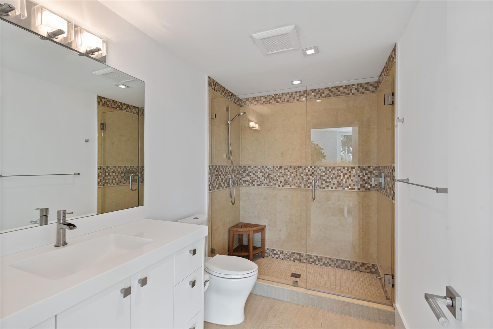 Photo for 500 Isle Of Capri Drive, Fort Lauderdale, FL 33301 - Listing #FX-10425455 500 Isle Of Capri Drive, Fort Lauderdale, FL 33301