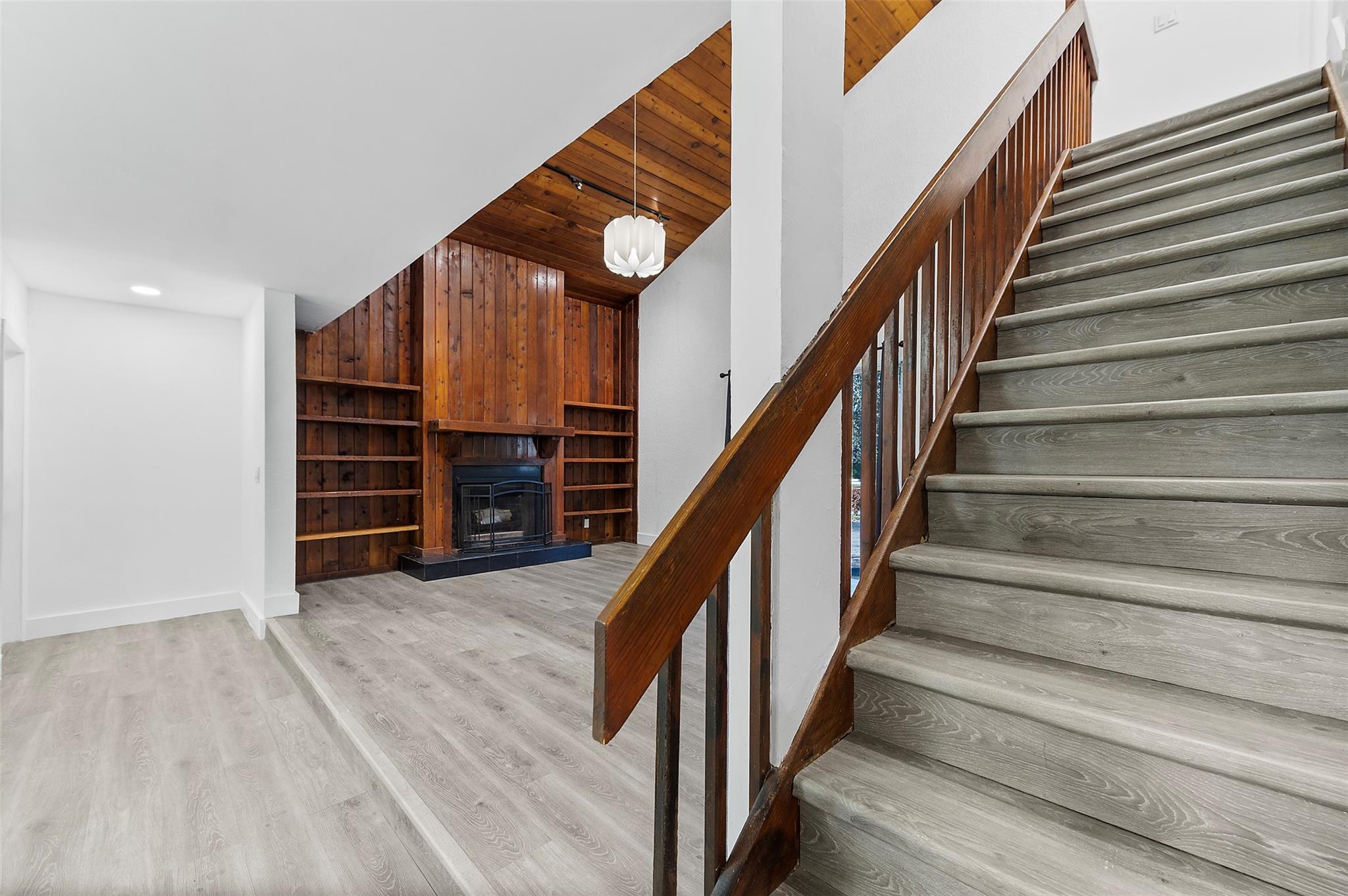 3951 Coral Springs Drive 21, Coral Springs, FL 33065