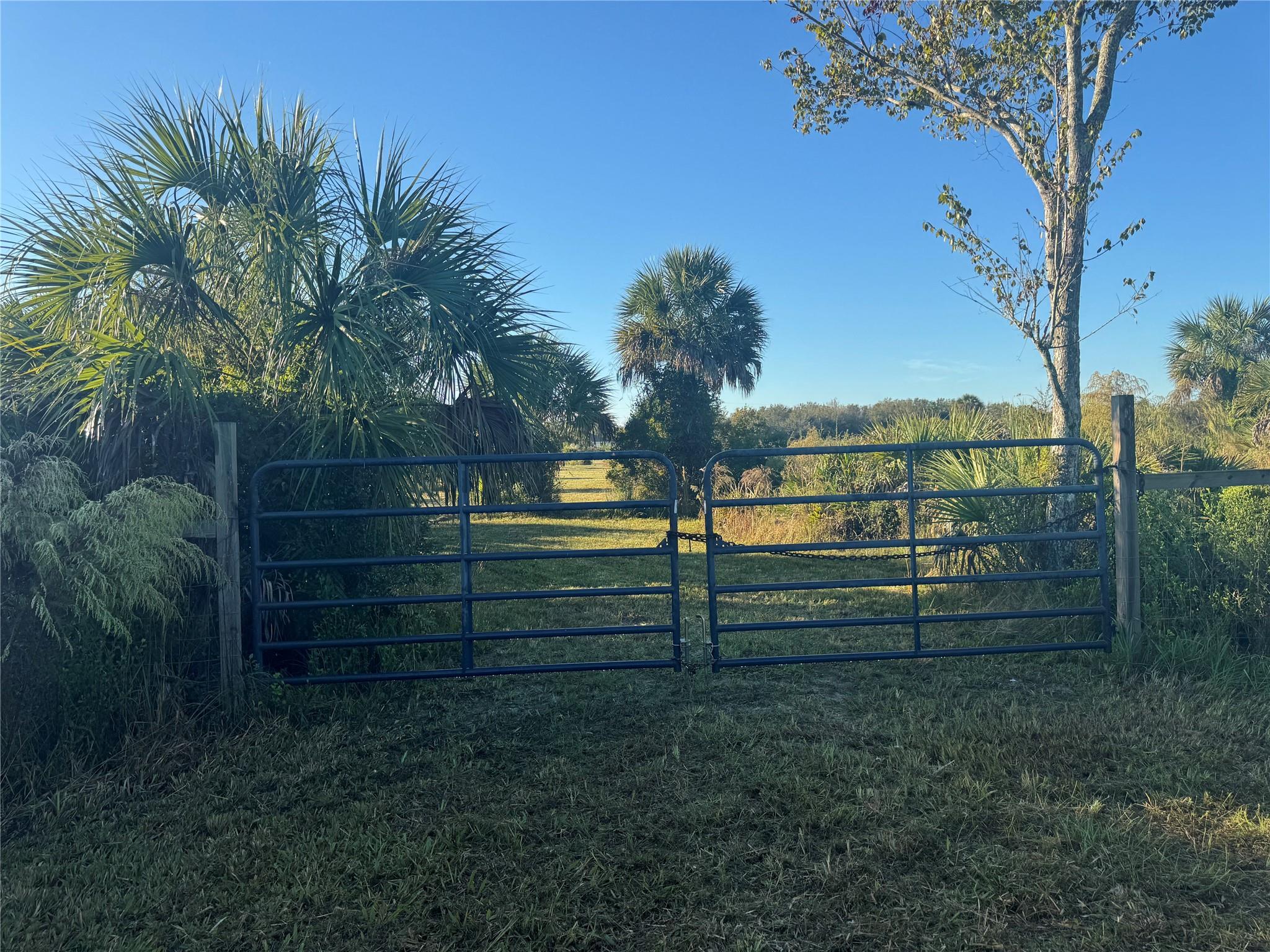 Photo for 18826 NW 244th Street, Okeechobee, FL 34972 - listing #FX-10534706 18826 NW 244th Street, Okeechobee, FL 34972