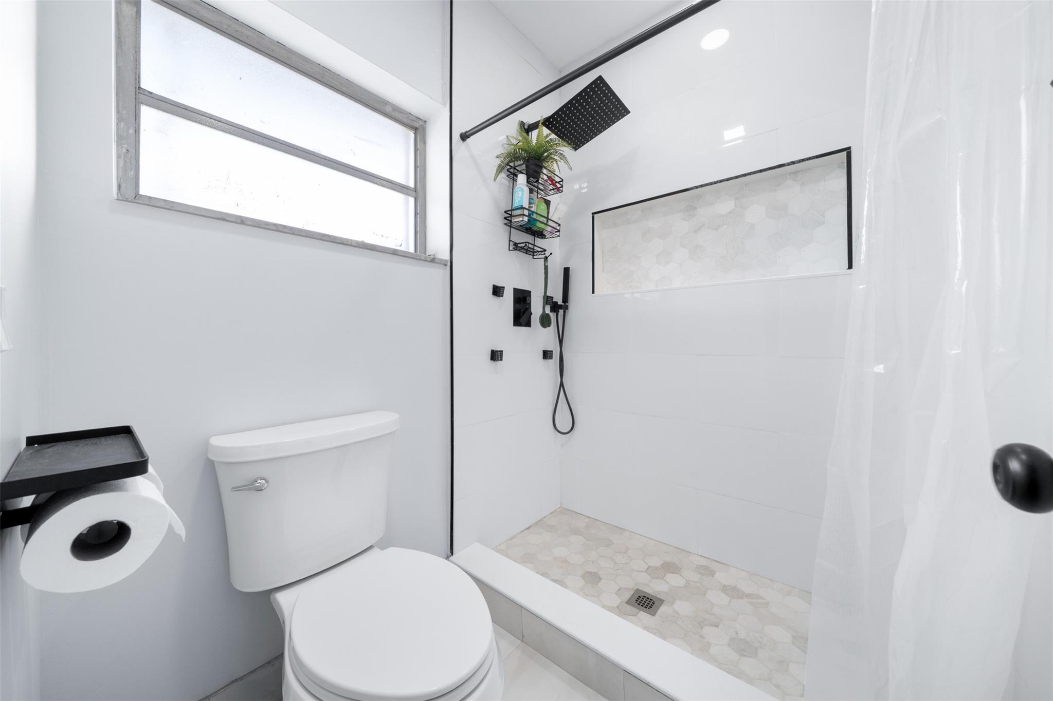 4221 NW 107th Avenue, Coral Springs, FL 33065