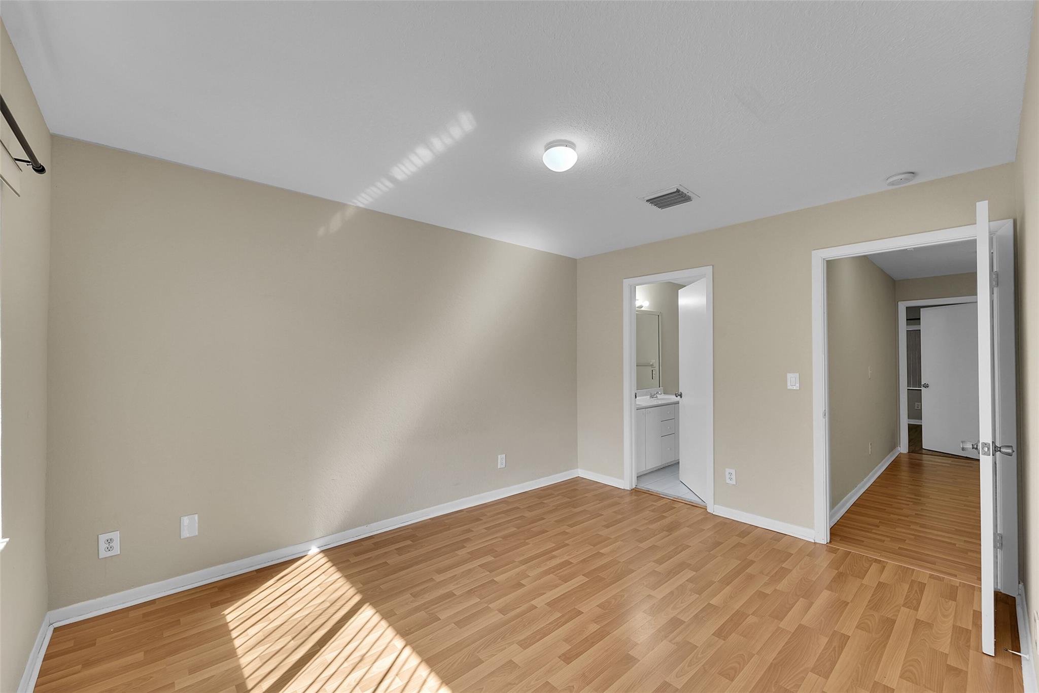 9088 NW 40th Street, Coral Springs, FL 33065