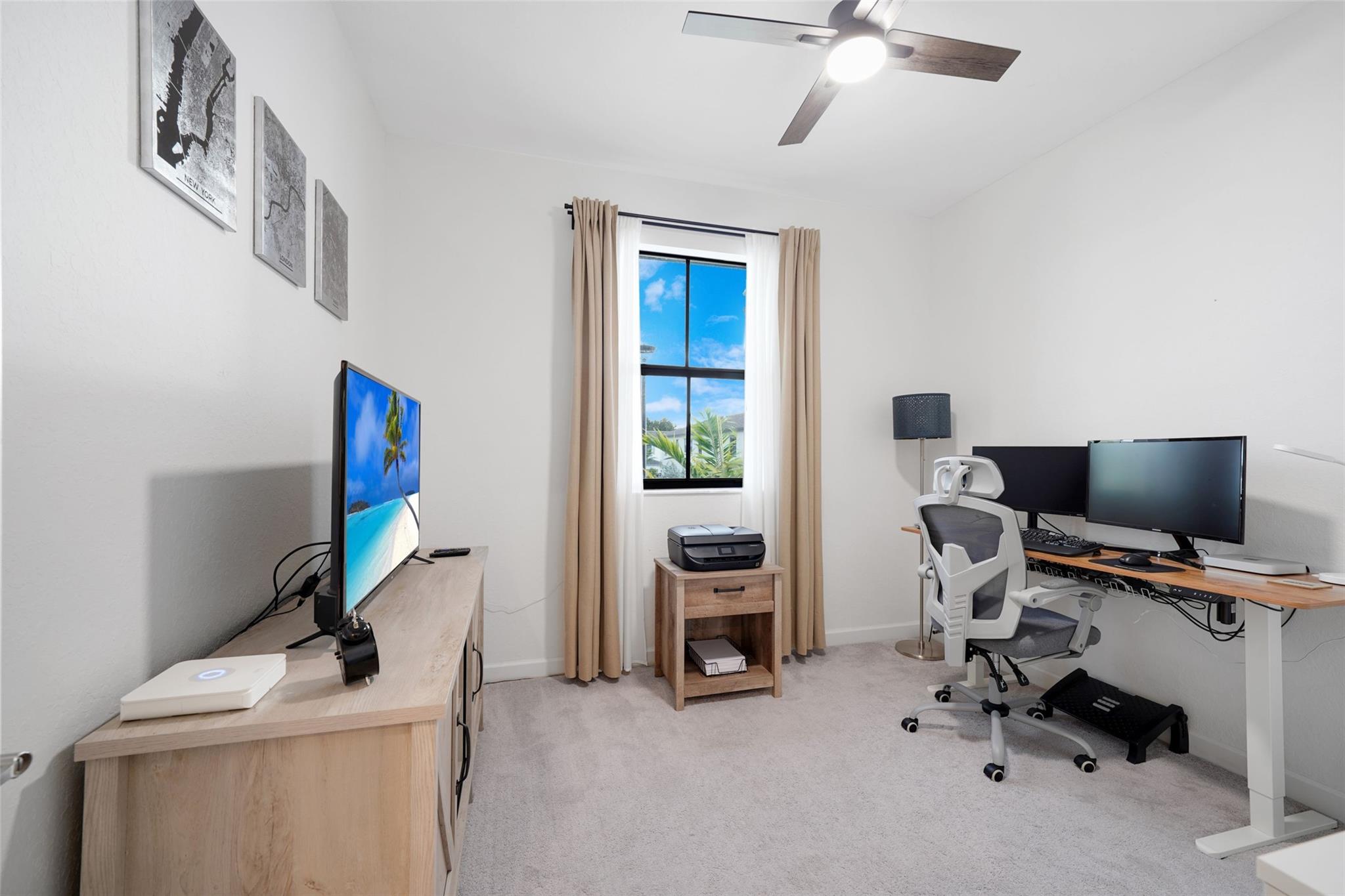 659 NW 204th Street, Miami, FL 33169