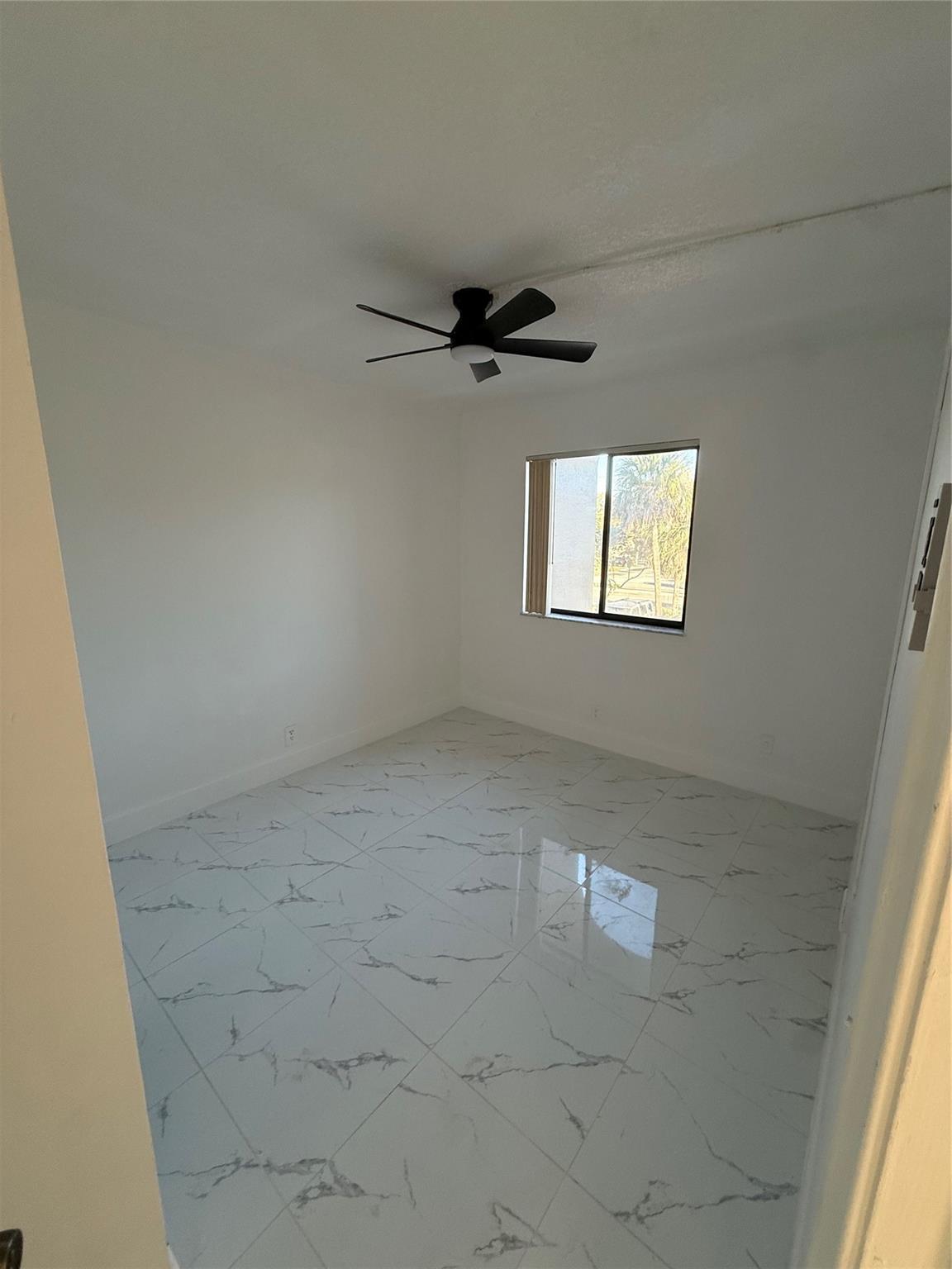 10896 Royal Palm Boulevard 10895, Coral Springs, FL 33065