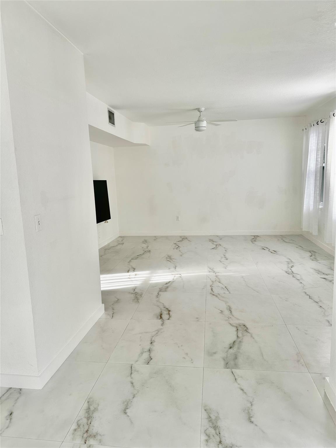 6500 W Sample Road 6500, Coral Springs, FL 33067