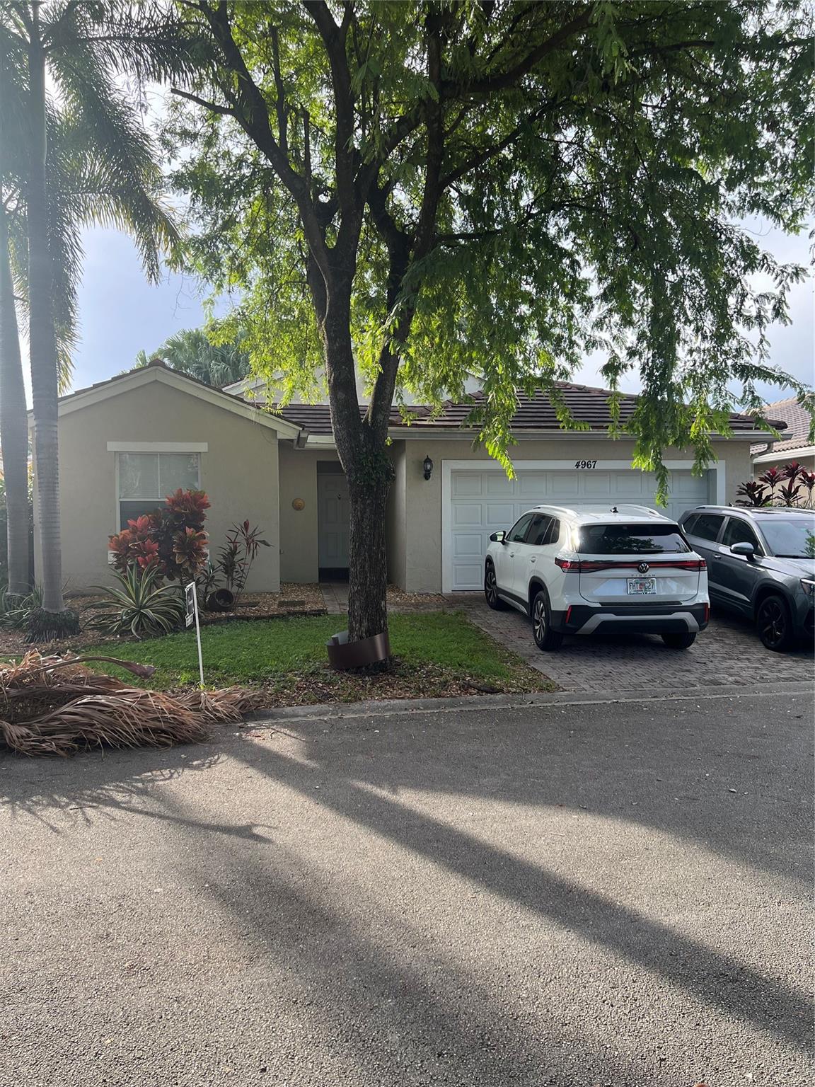 Photo for 4967 SW 32nd Way, Fort Lauderdale, FL 33312 - listing #FX-10533124 4967 SW 32nd Way, Fort Lauderdale, FL 33312
