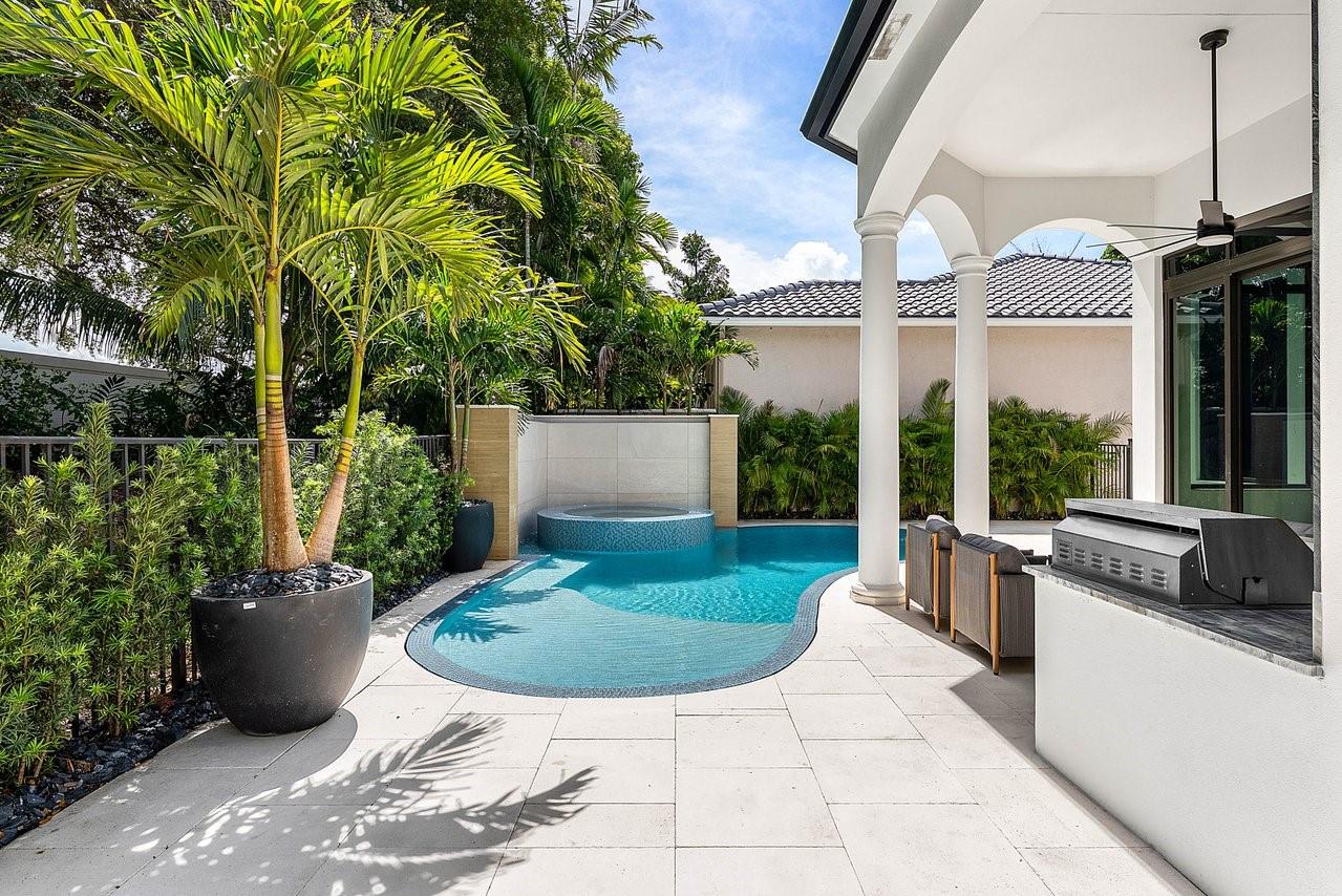 Photo for 17849 Villa Club Way, Boca Raton, FL 33496 - Listing #FX-10518614 17849 Villa Club Way, Boca Raton, FL 33496