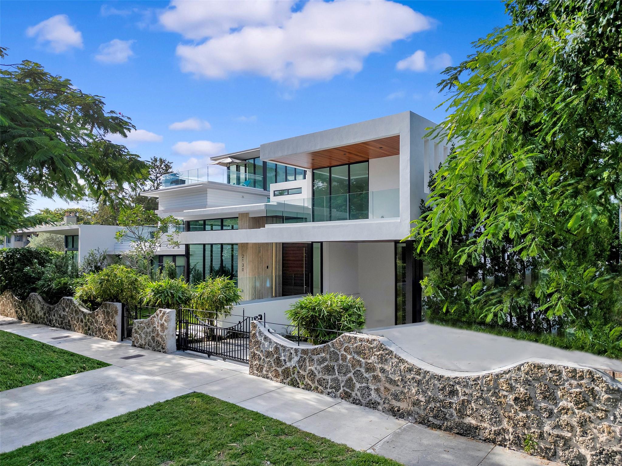 2130 S Miami Avenue, Miami, FL 33129