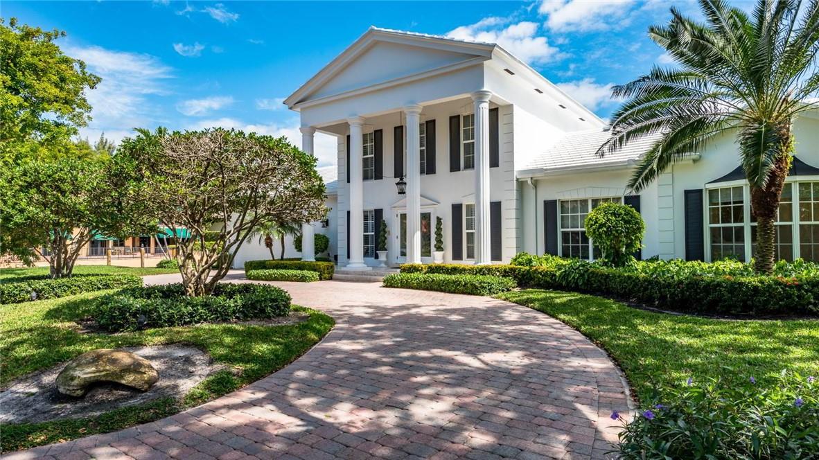 2 Compass Lane, Fort Lauderdale, FL 33308