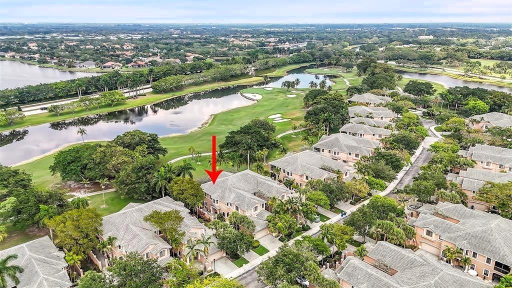 Photo for 2669 Center Court Drive, 3-10, Weston, FL 33332 - listing #FX-10533167 2669 Center Court Drive, 3-10, Weston, FL 33332