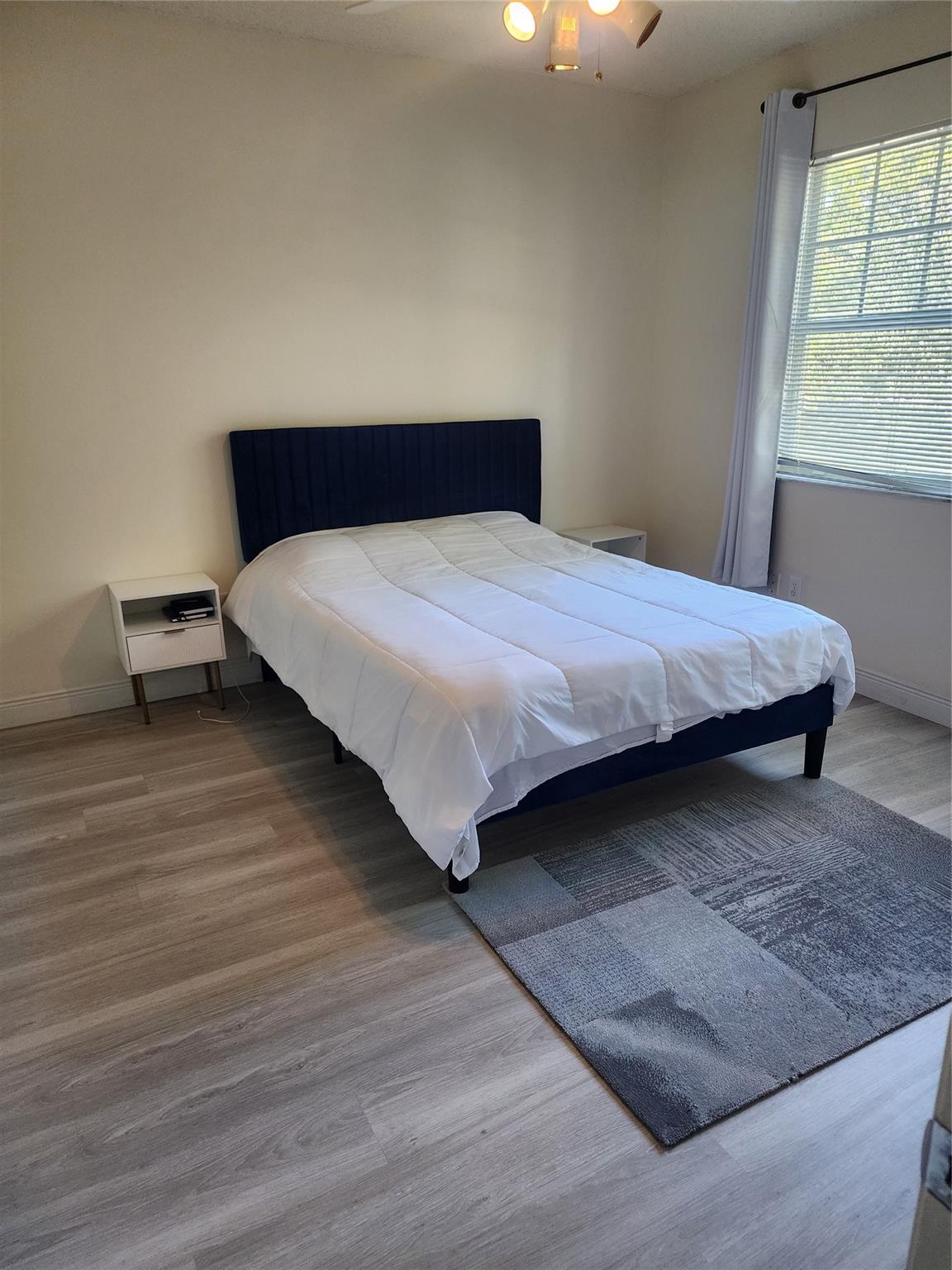 5880 W Sample Road 206, Coral Springs, FL 33067