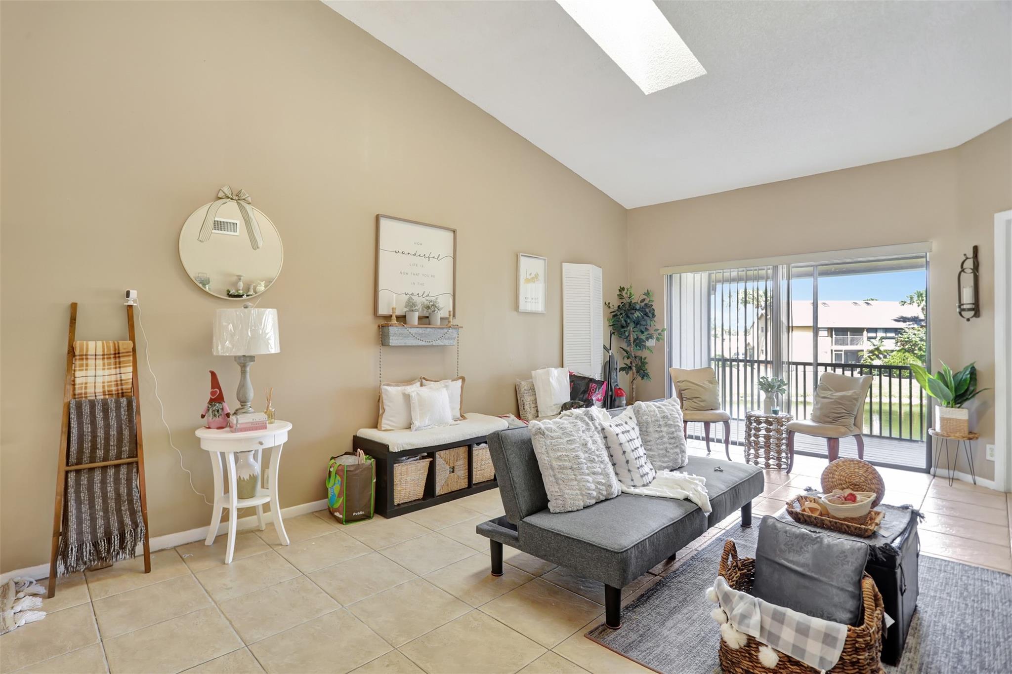 Photo for 2551 NW 56th Avenue, 104 104, Lauderhill, FL 33313 - listing #FX-10487097 2551 NW 56th Avenue, 104 104, Lauderhill, FL 33313