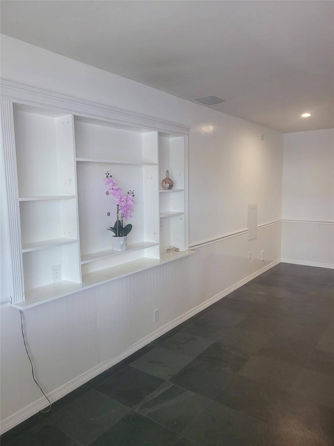 Built in with connection to surround sound