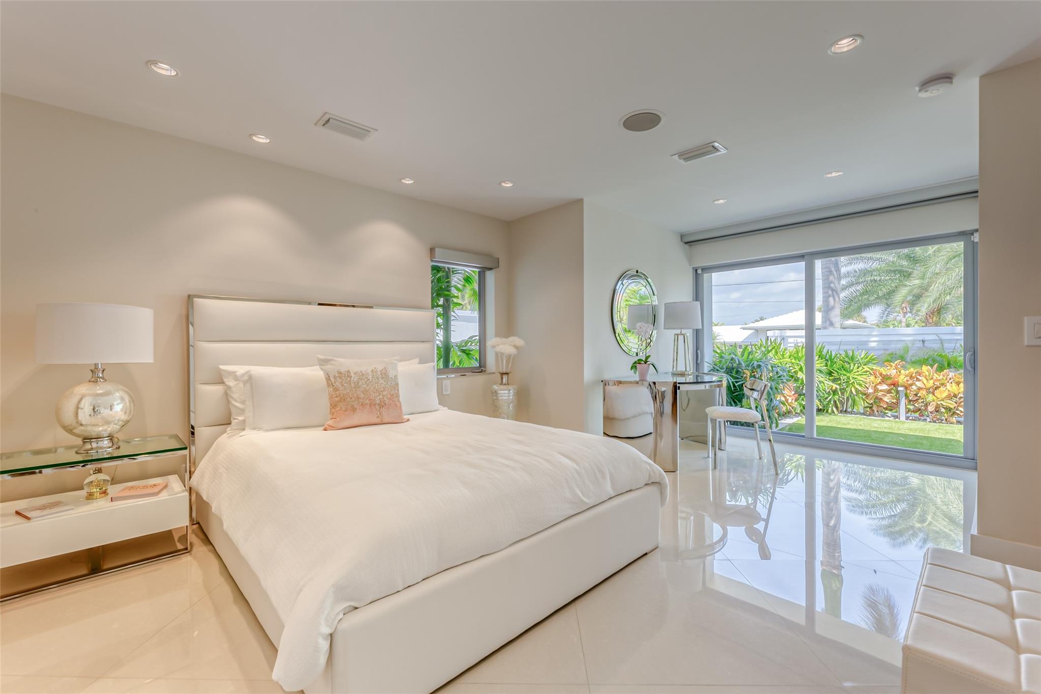 2200 Inlet Drive, Fort Lauderdale, FL 33316