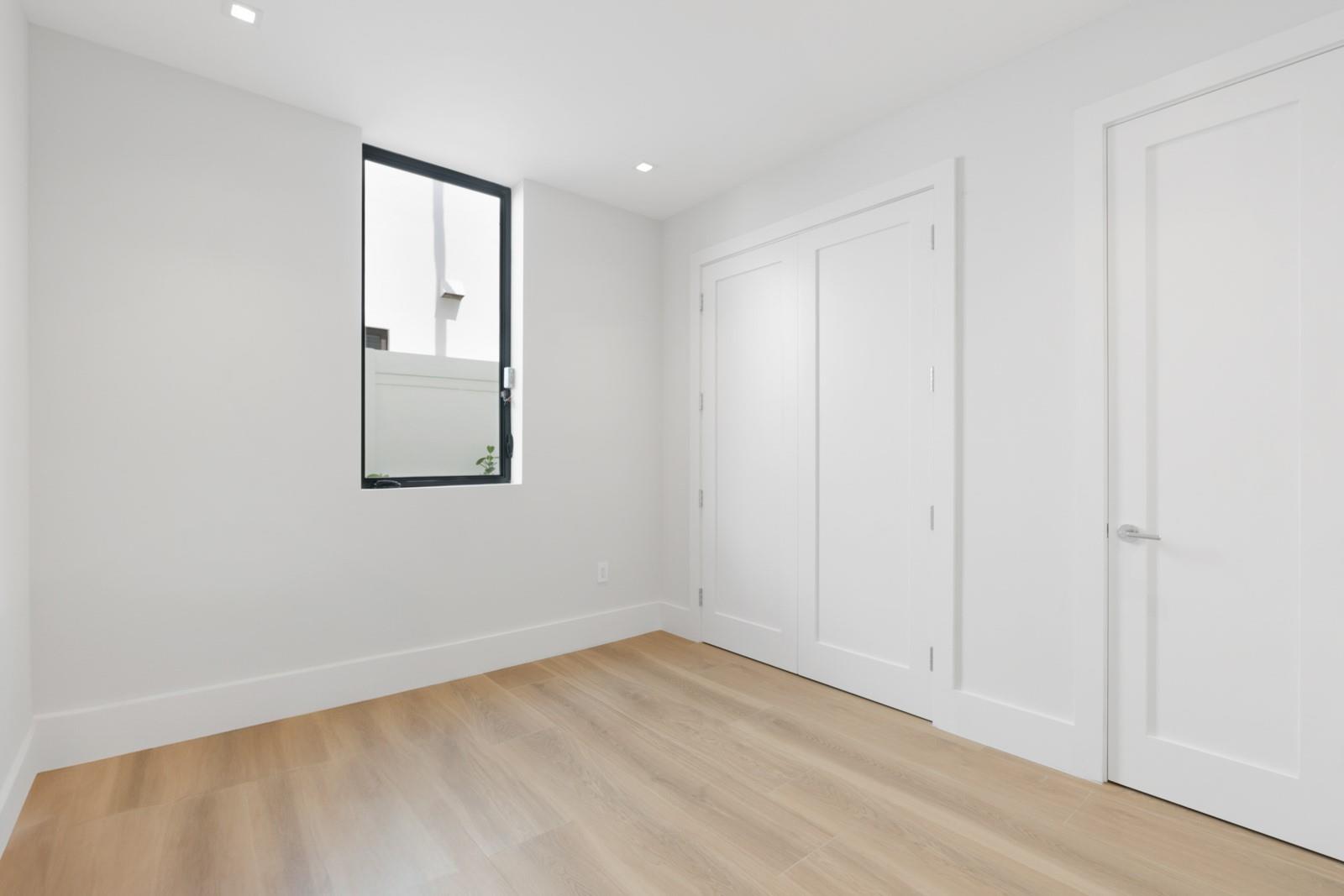 1957 Harbourview Drive, Fort Lauderdale, FL 33316