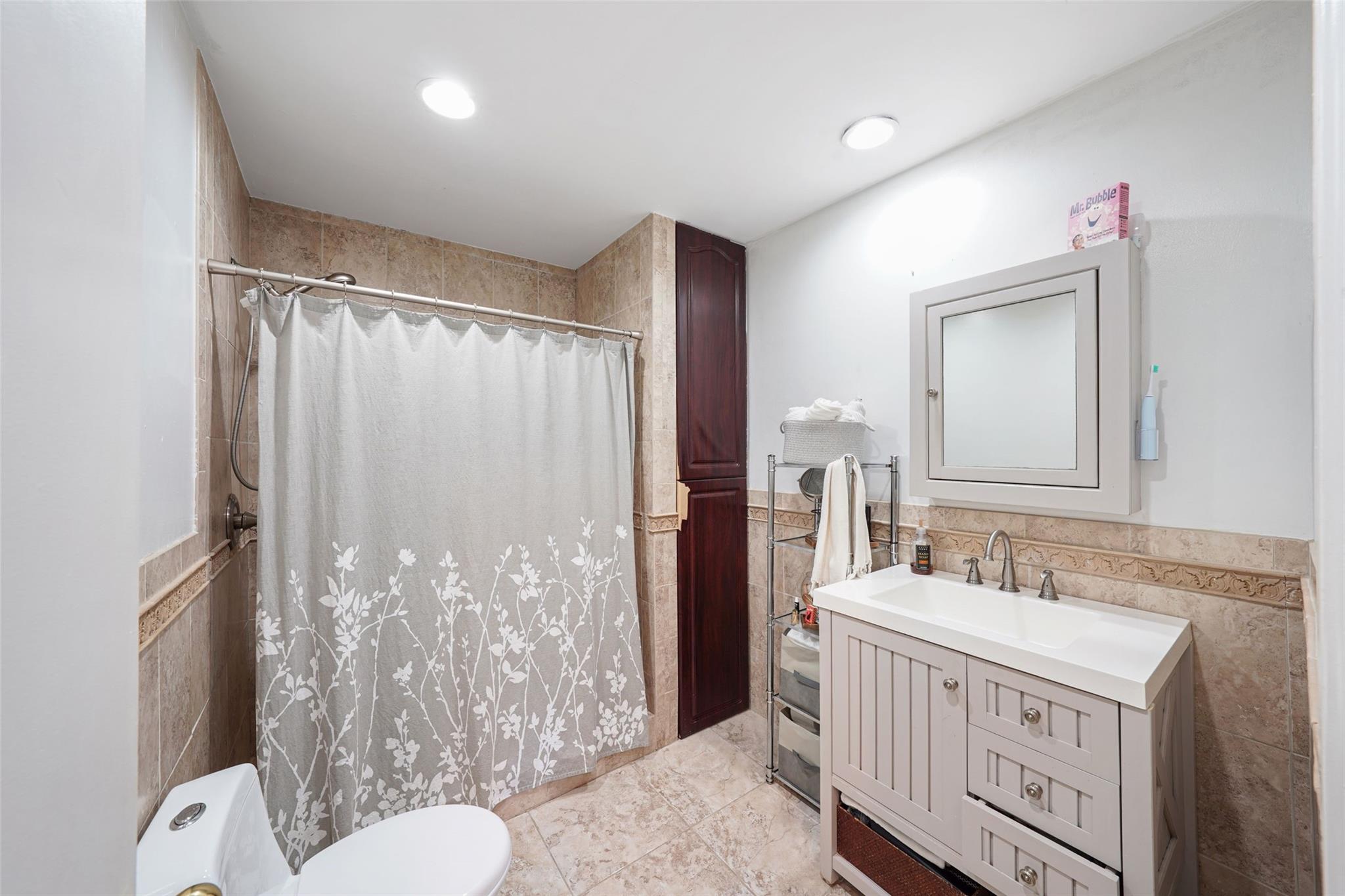 500 NW 120th Street, Miami, FL 33168