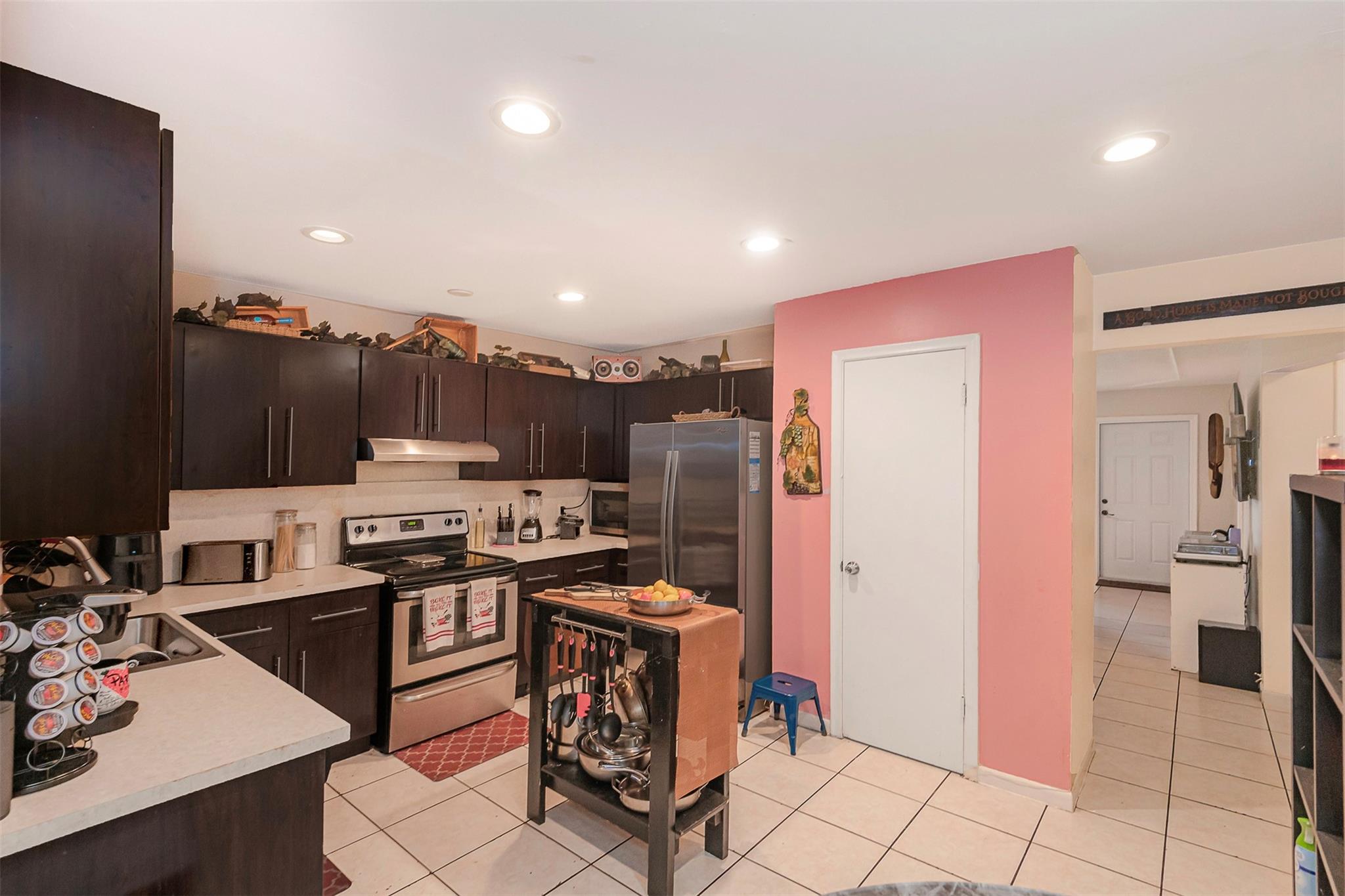 3660 NW 80th Avenue, Coral Springs, FL 33065