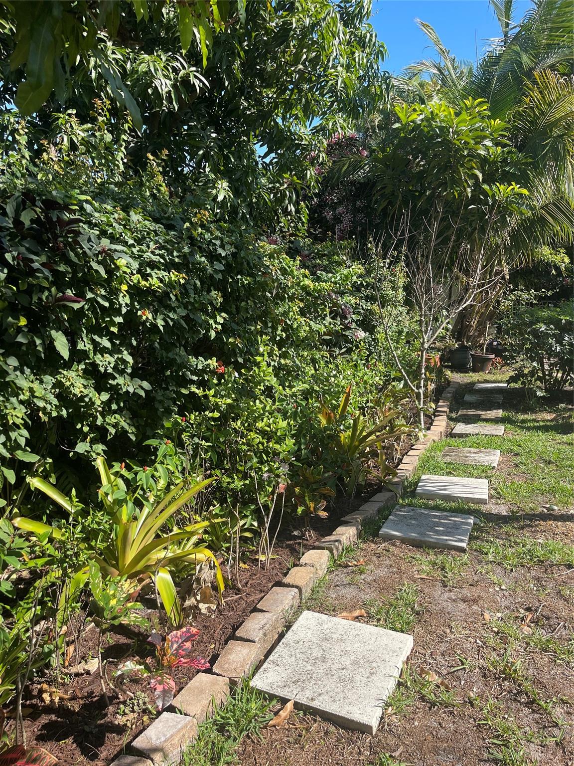 5175 NW 57th Drive, Coral Springs, FL 33067