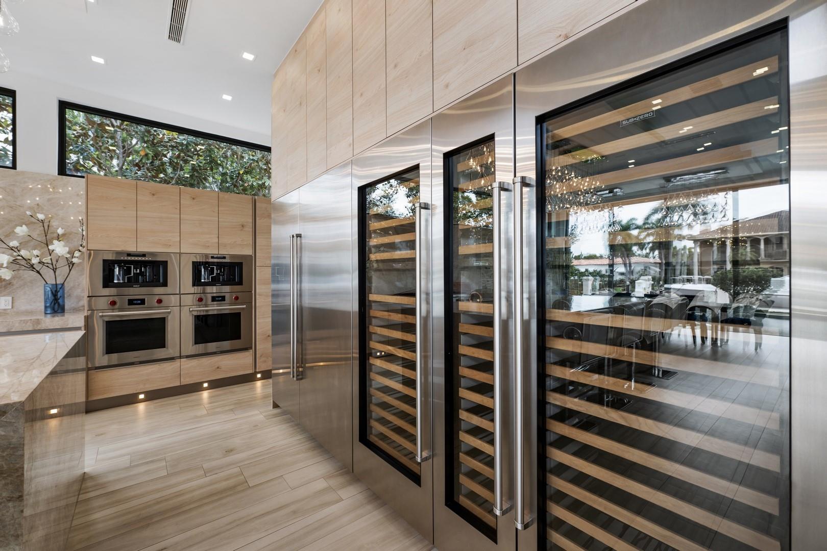 2437 Delmar Place, Fort Lauderdale, FL 33301