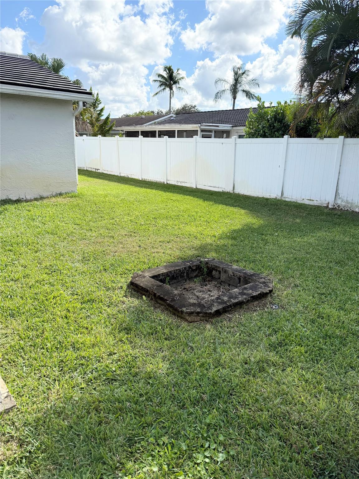 9850 NW 25th Court, Coral Springs, FL 33065