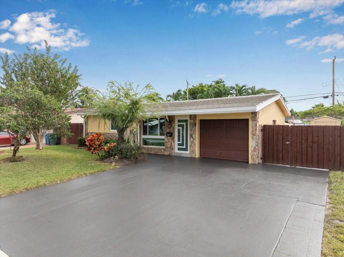 230 NE 58th Street, Fort Lauderdale, FL 33334