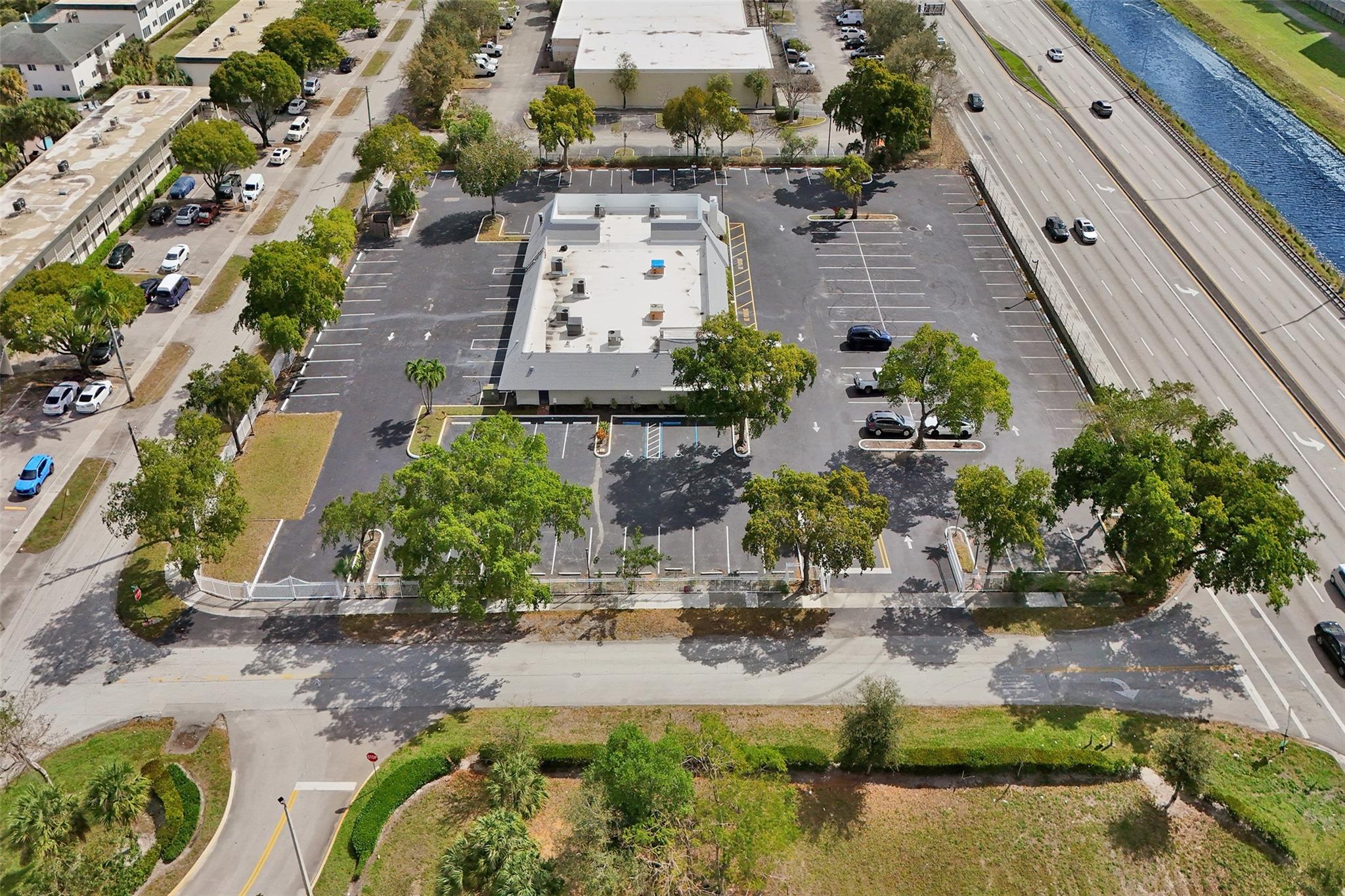 4441 W Sunrise Boulevard, Plantation, FL 33313